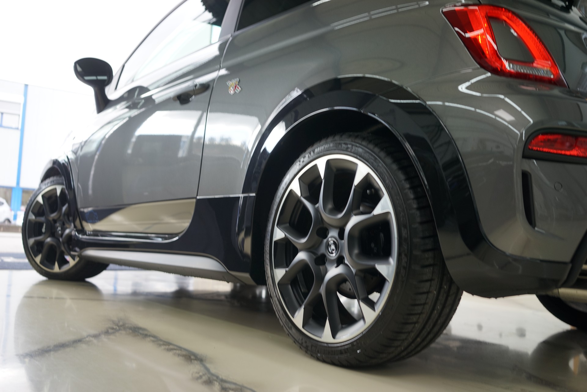 FIAT 695 1.4 16V Turbo Abarth Turismo - 7