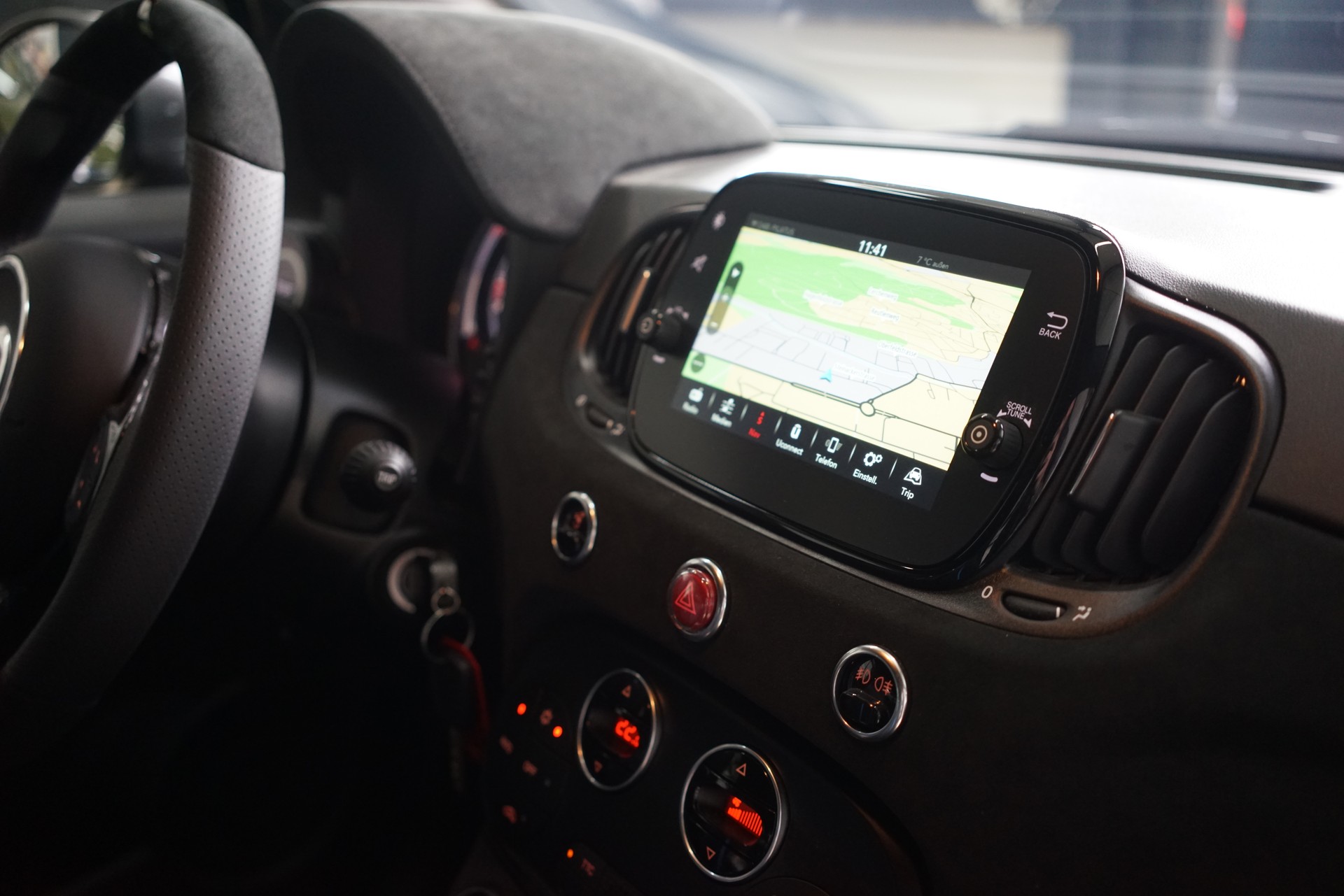 FIAT 695 1.4 16V Turbo Abarth Turismo - 29