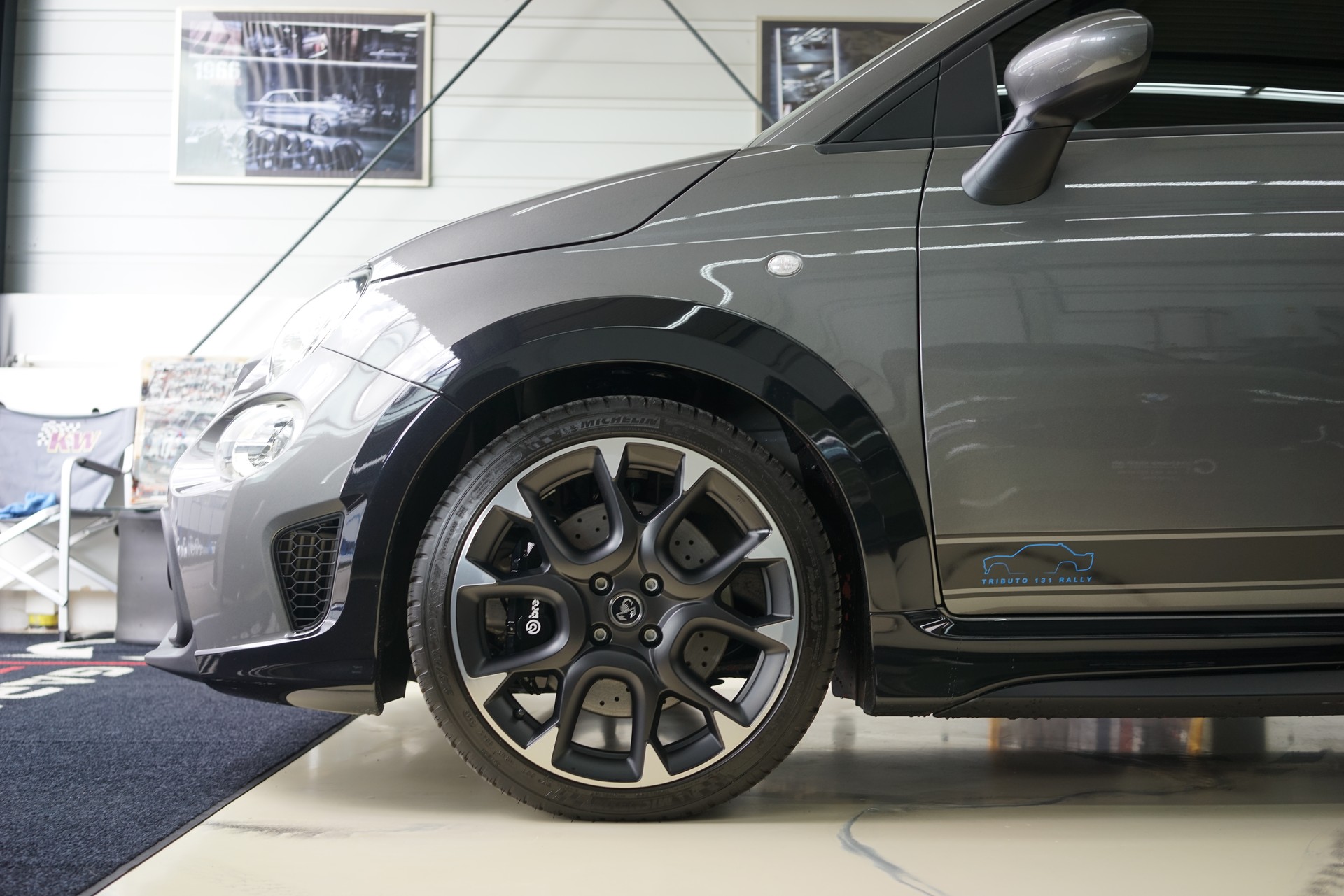 FIAT 695 1.4 16V Turbo Abarth Turismo - 17