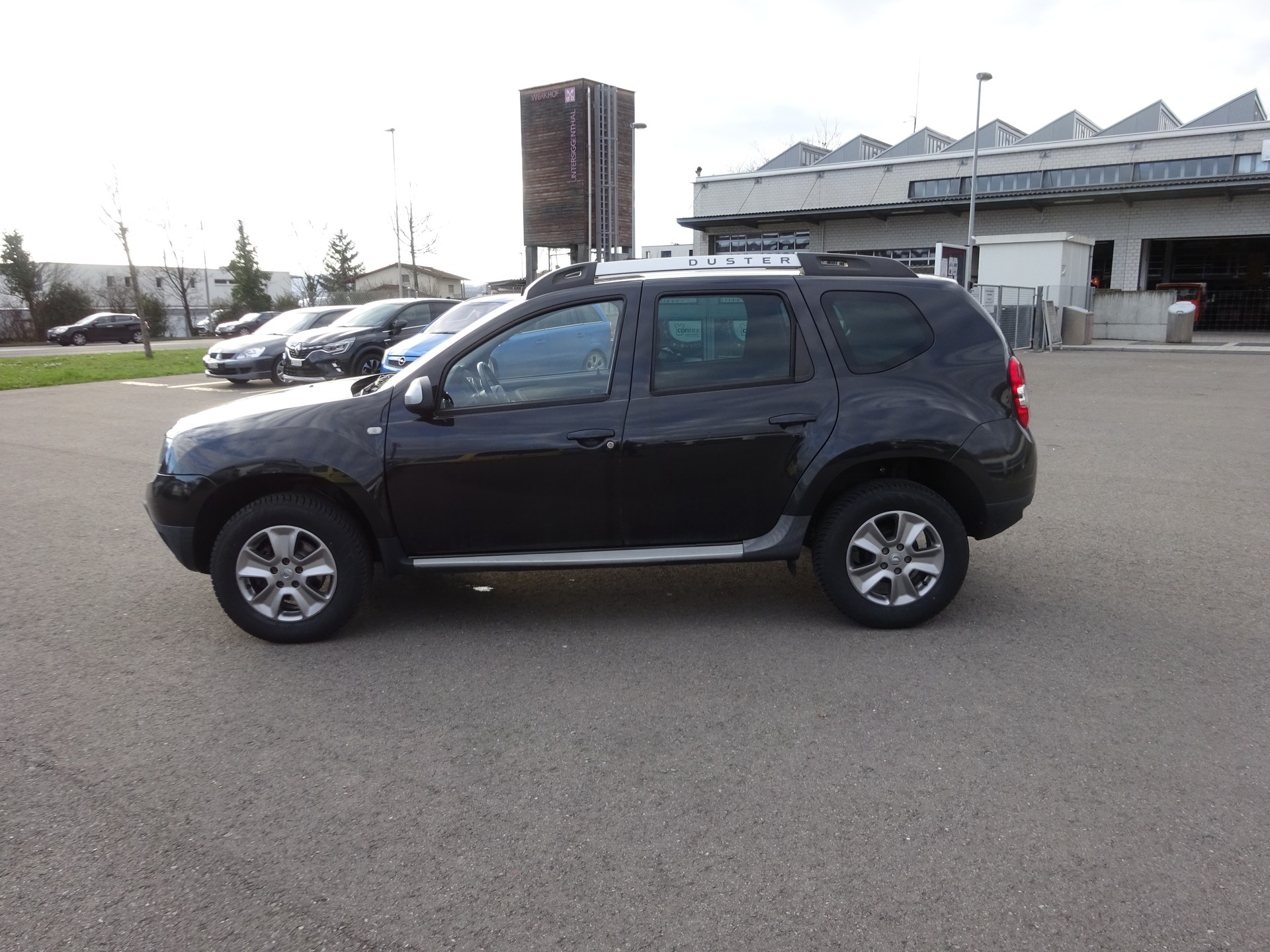 DACIA Duster 1.6 Lauréate 4x4 - 12