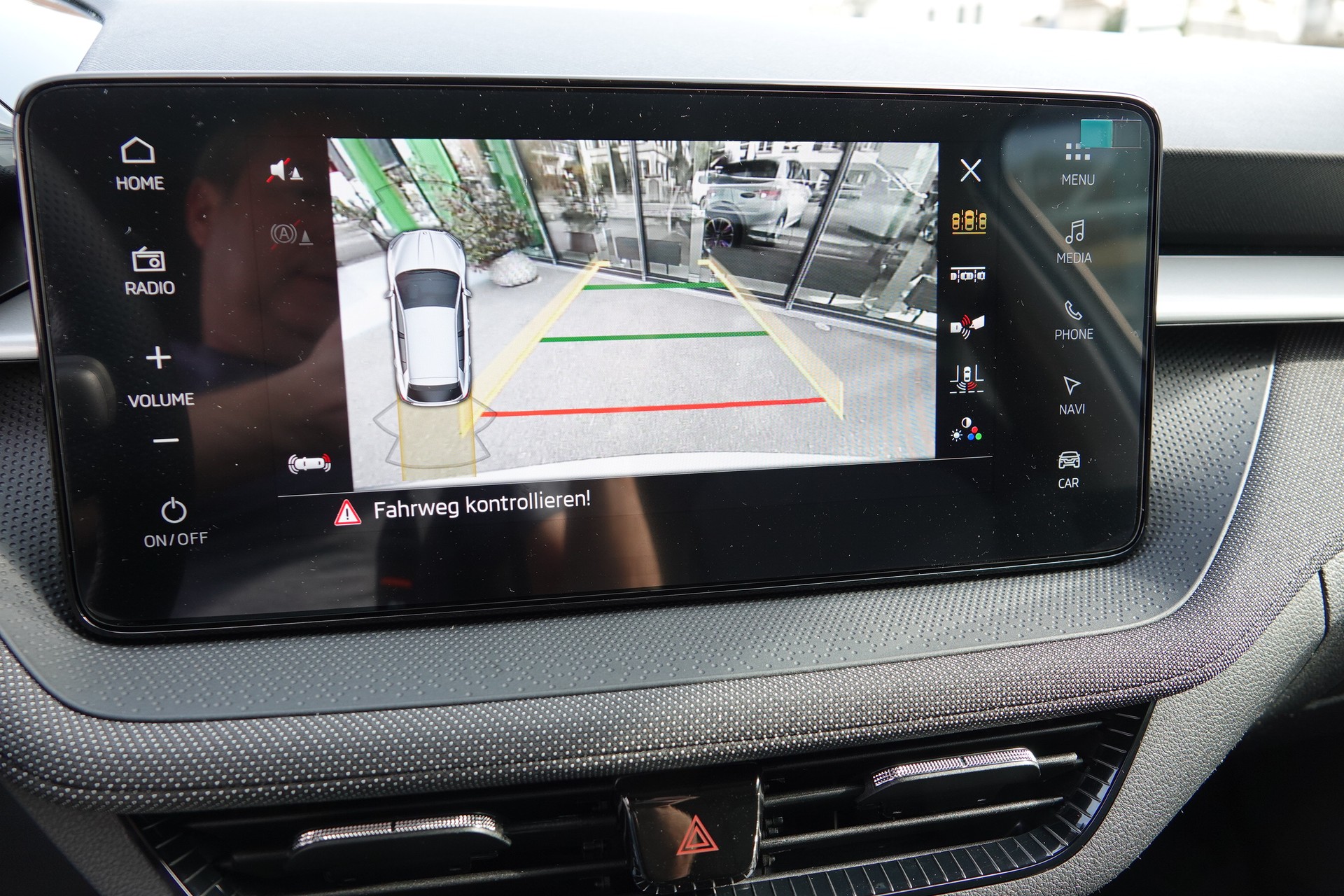 SKODA Fabia 1.0 TSI Selection - 11