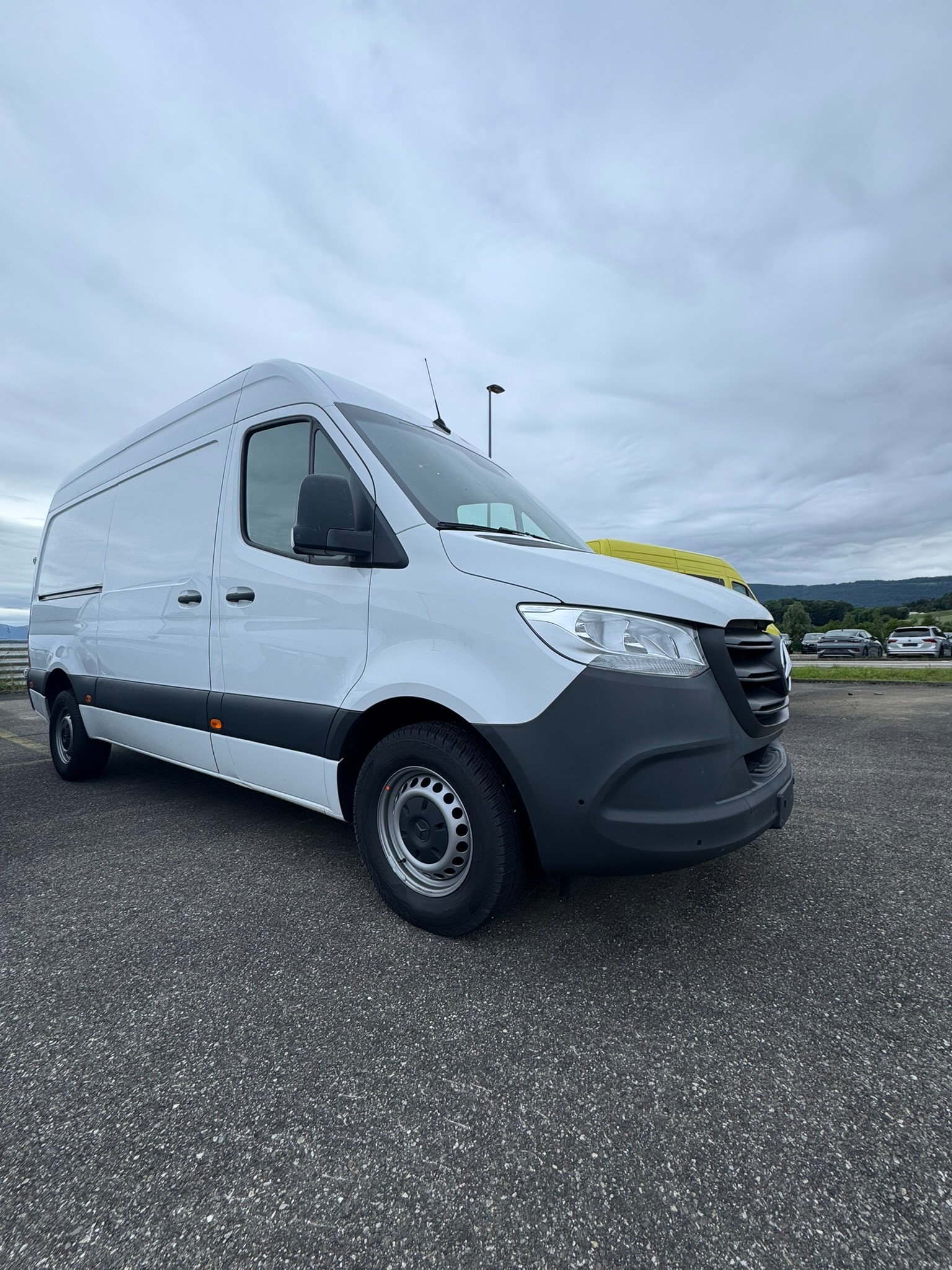 MERCEDES-BENZ Sprinter 317 CDI Standard 9G-TRONIC - 3