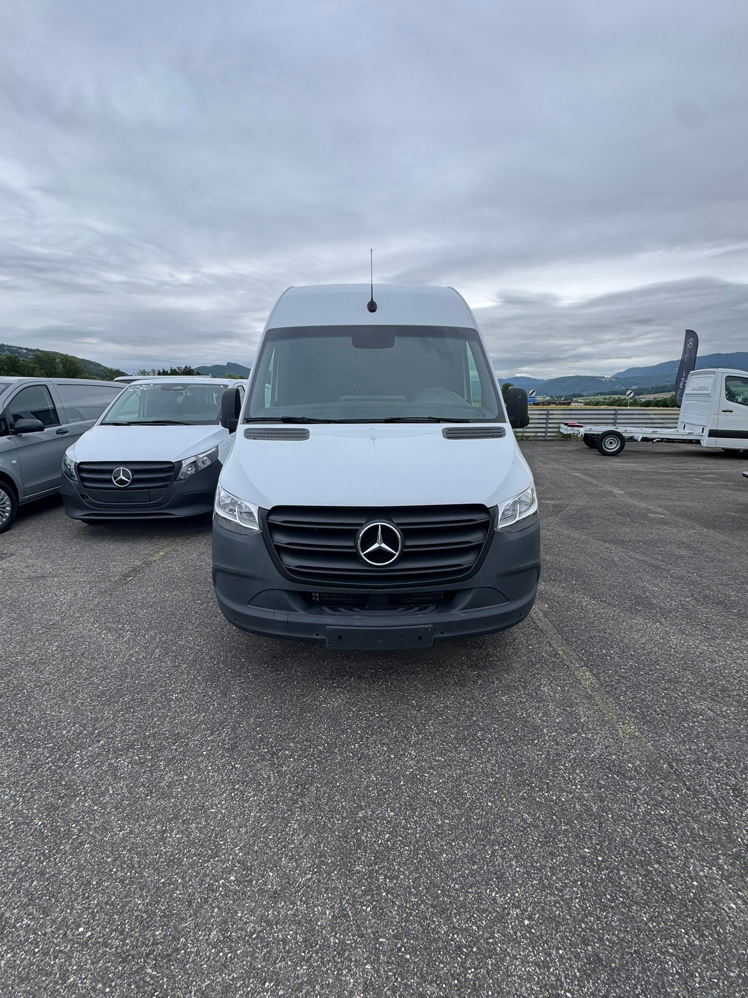 MERCEDES-BENZ Sprinter 317 CDI Standard 9G-TRONIC - 2