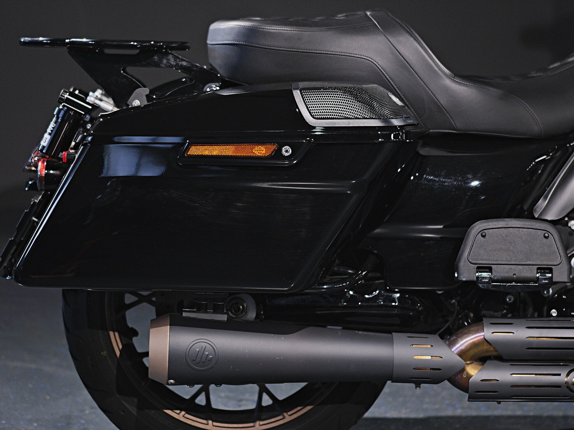 HARLEY-DAVIDSON Street Glide ST 117 - 10