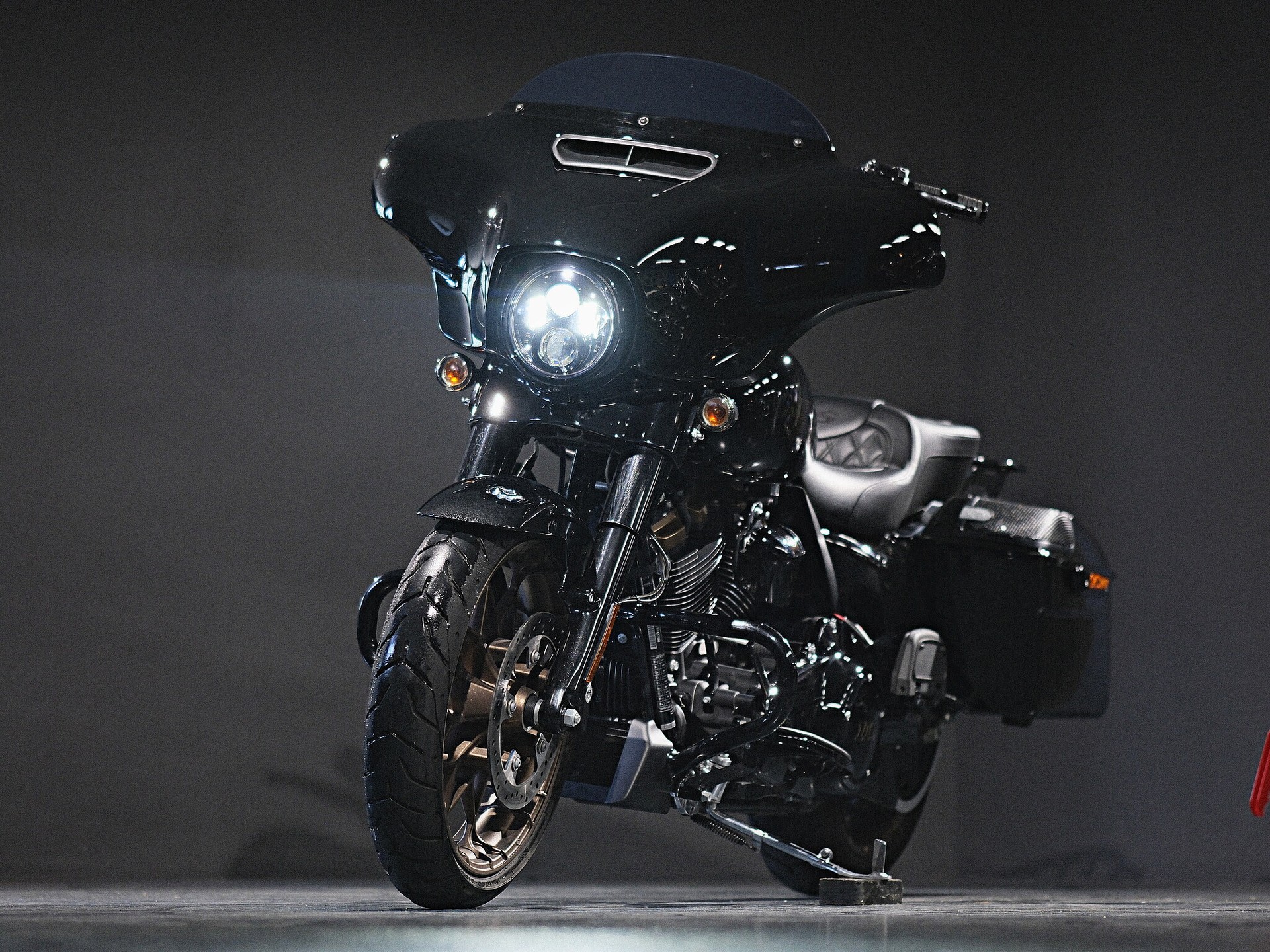 HARLEY-DAVIDSON Street Glide ST 117 - 5