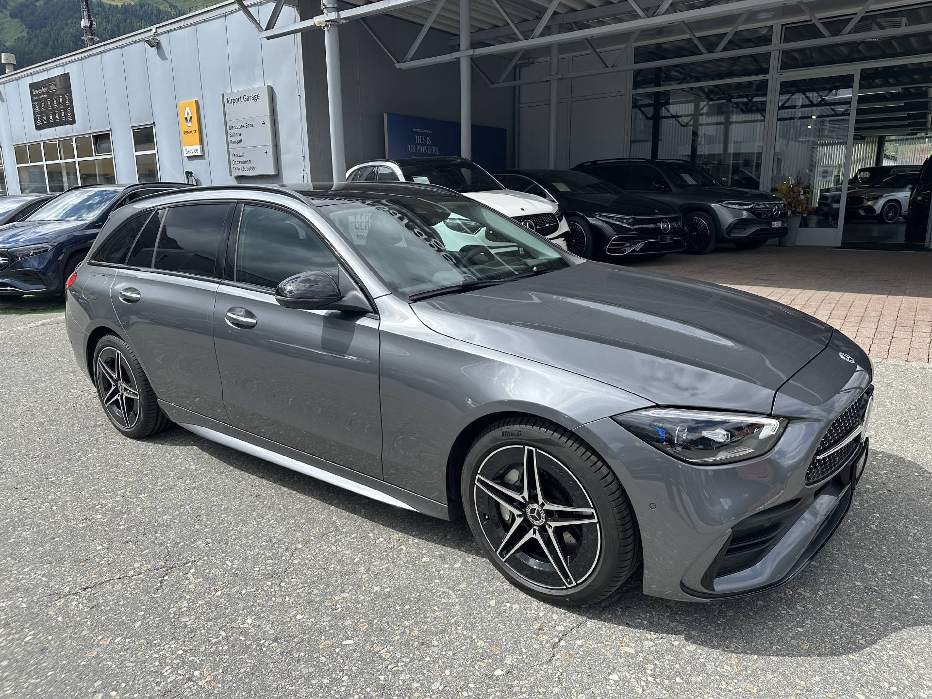 MERCEDES-BENZ C 200 AMG Line 4matic Kombi - 3