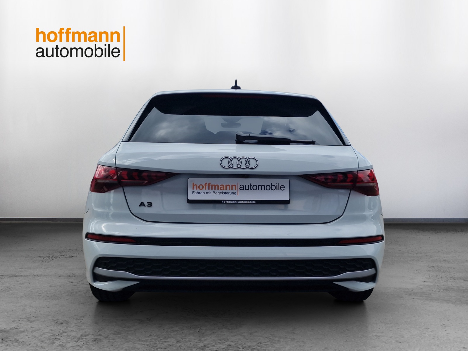 AUDI A3 Sportback TFSI 110 kW Attraction S tronic - 5