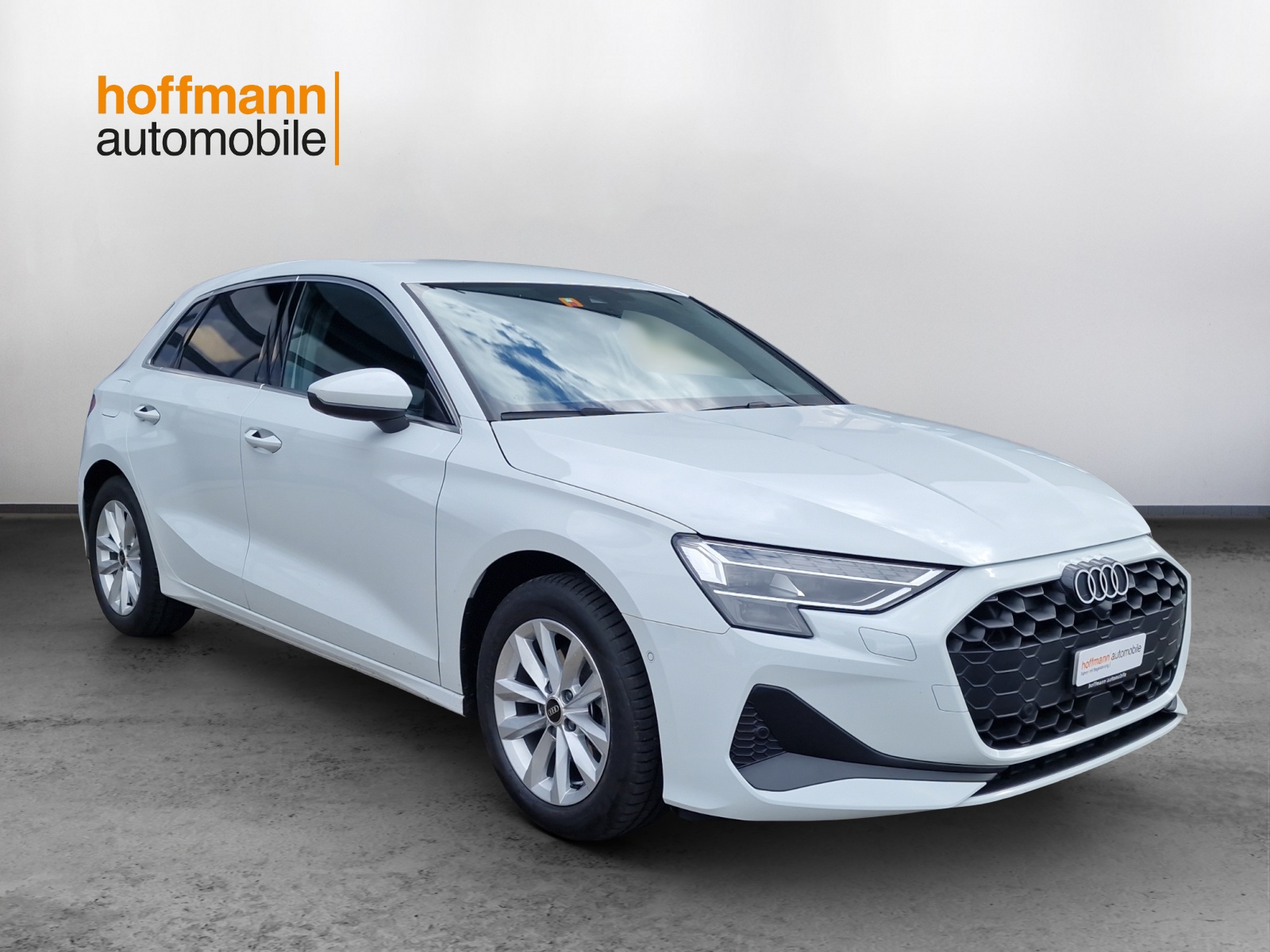 AUDI A3 Sportback TFSI 110 kW Attraction S tronic - 3