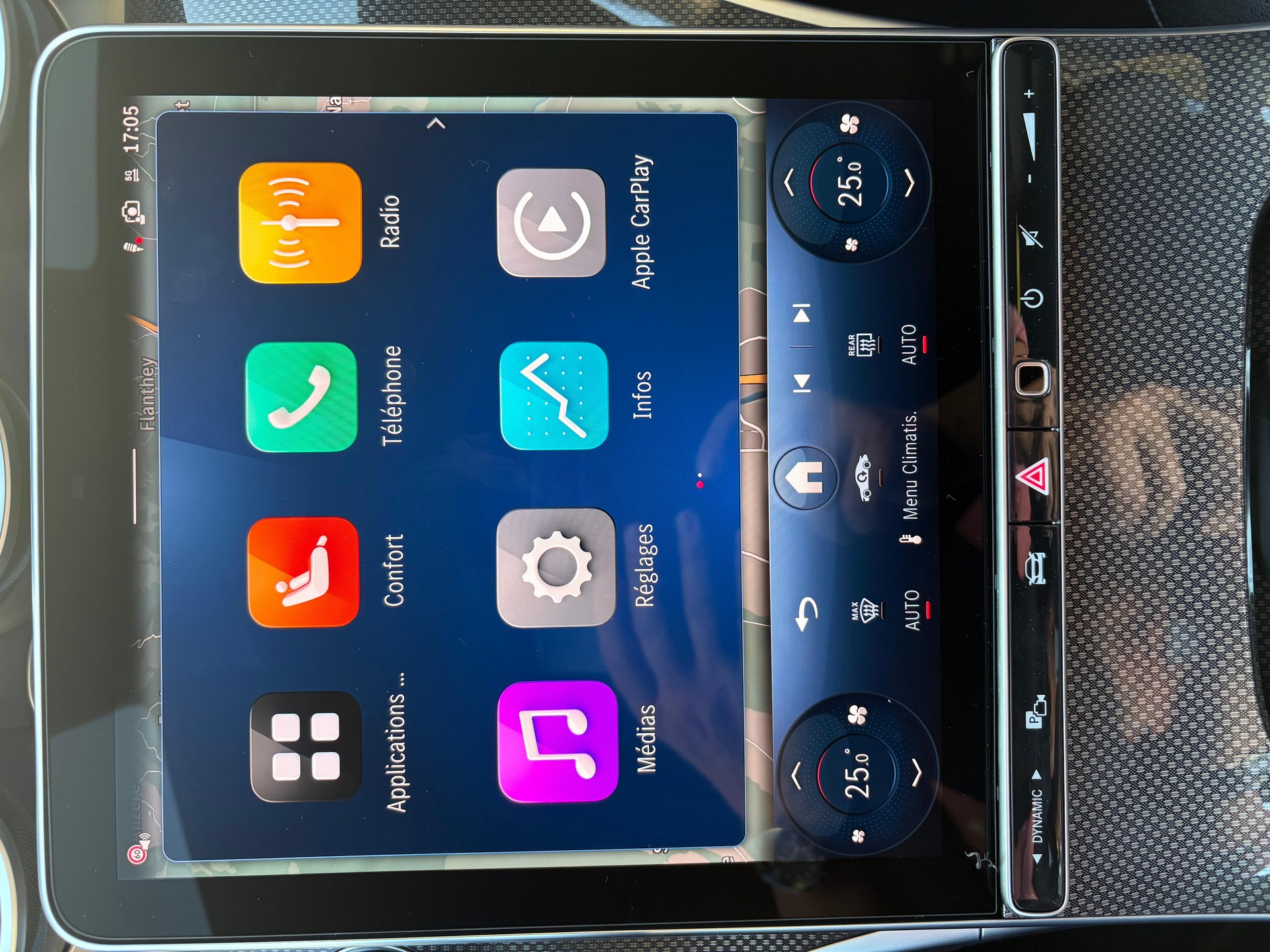 MERCEDES-BENZ C 300 AMG Line 4matic - 14