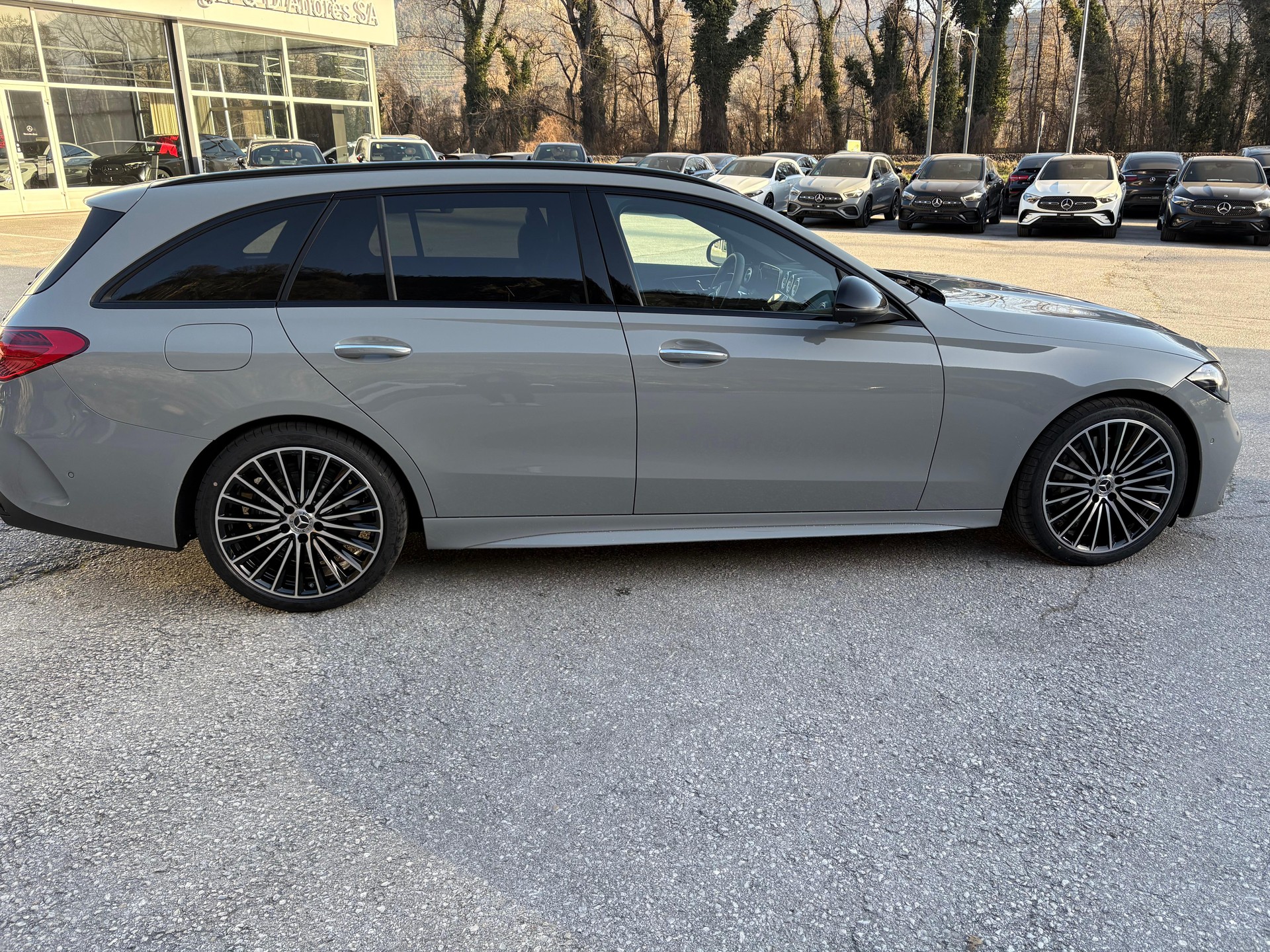 MERCEDES-BENZ C 300 AMG Line 4matic - 5