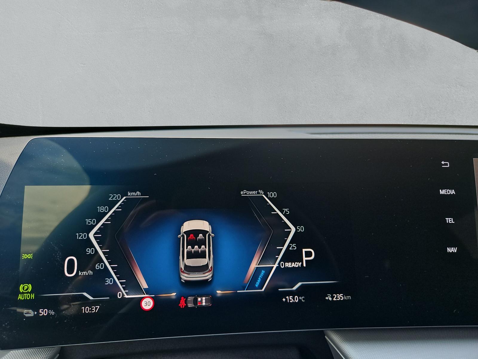 BMW iX1 20 eDrive U11 (CH) AHK 📍 - 19