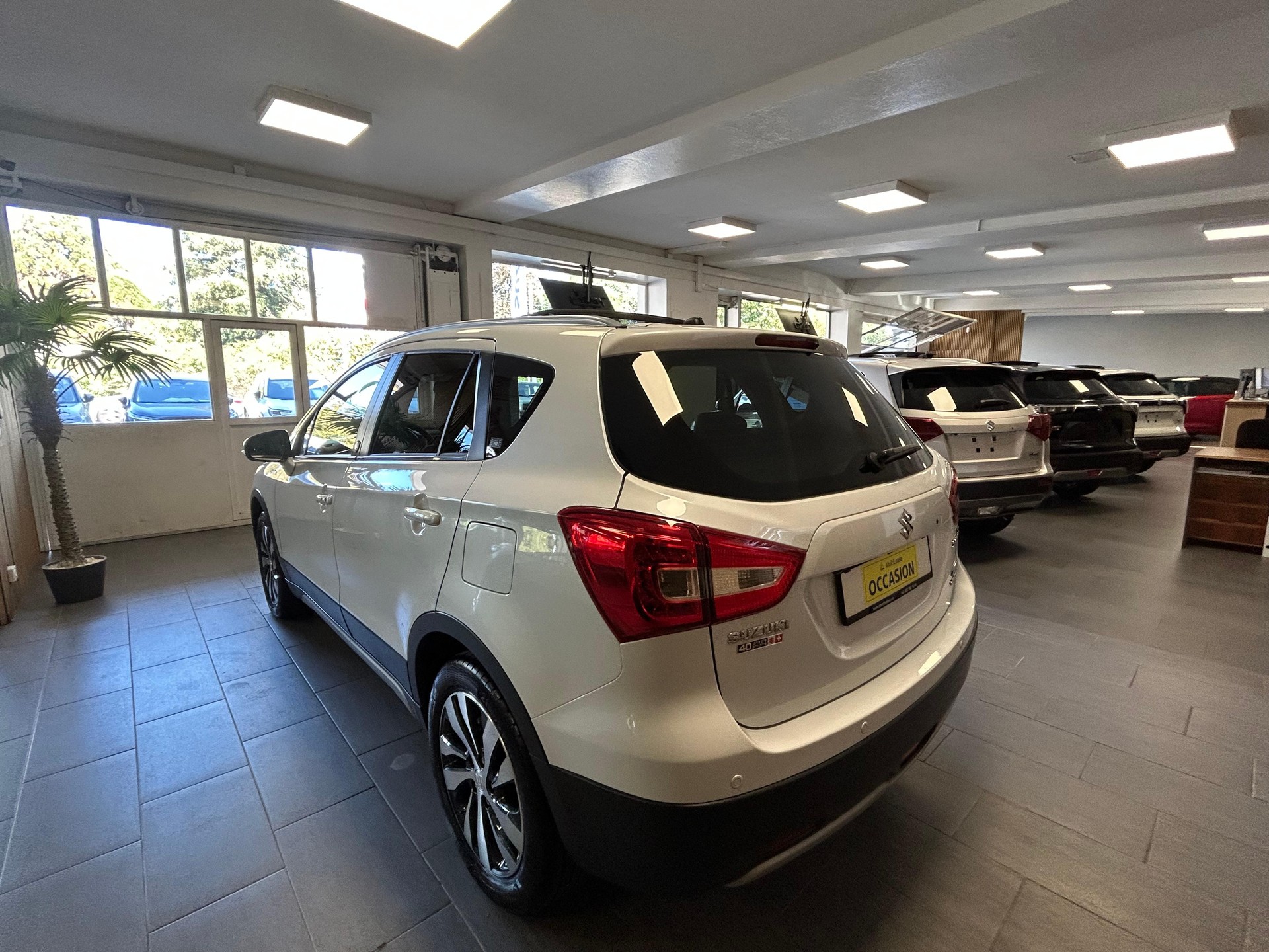 SUZUKI SX4 S-Cross 1.4 T Piz Sulai Top Hybrid 4x4 - 6