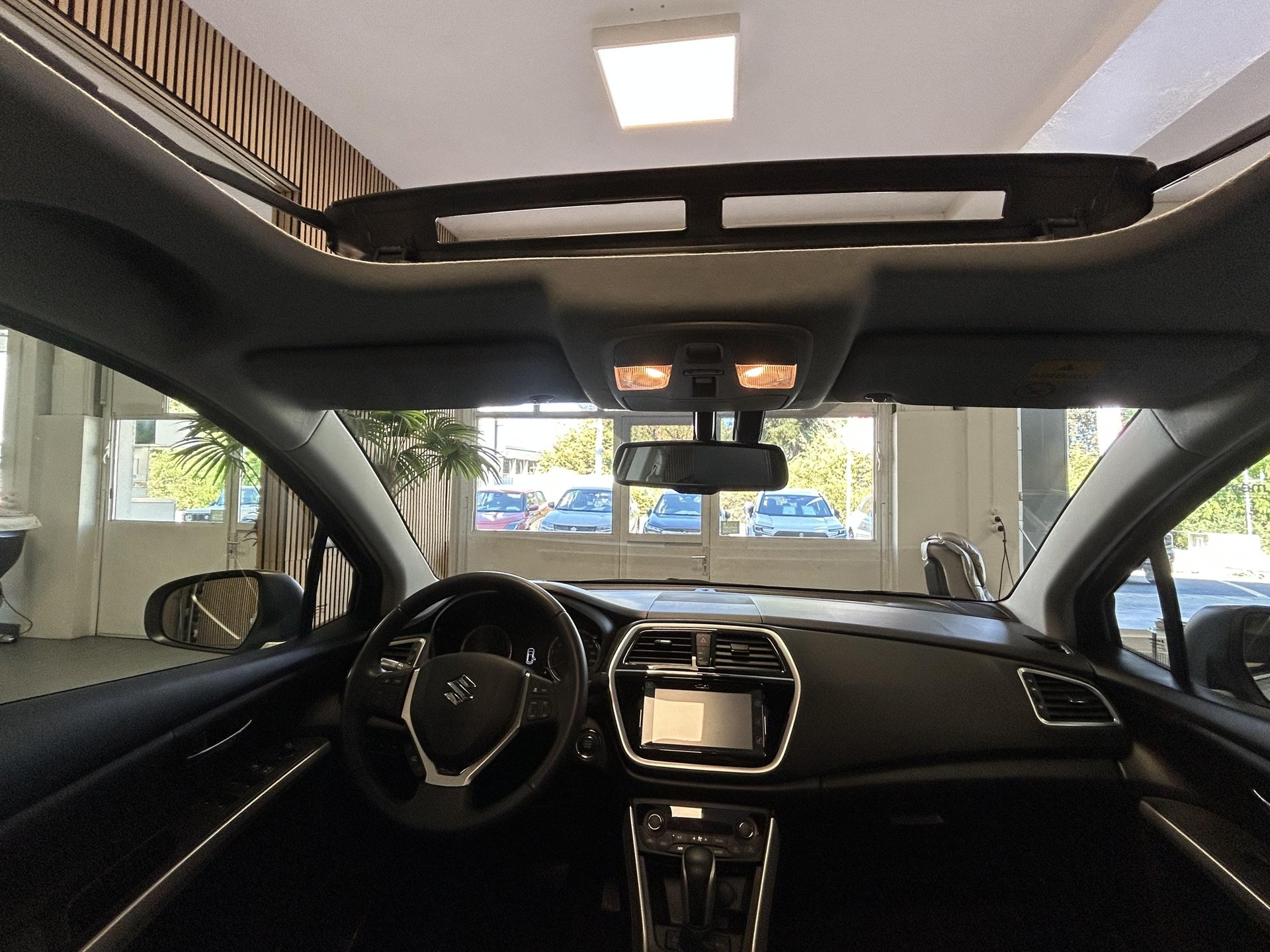 SUZUKI SX4 S-Cross 1.4 T Piz Sulai Top Hybrid 4x4 - 9