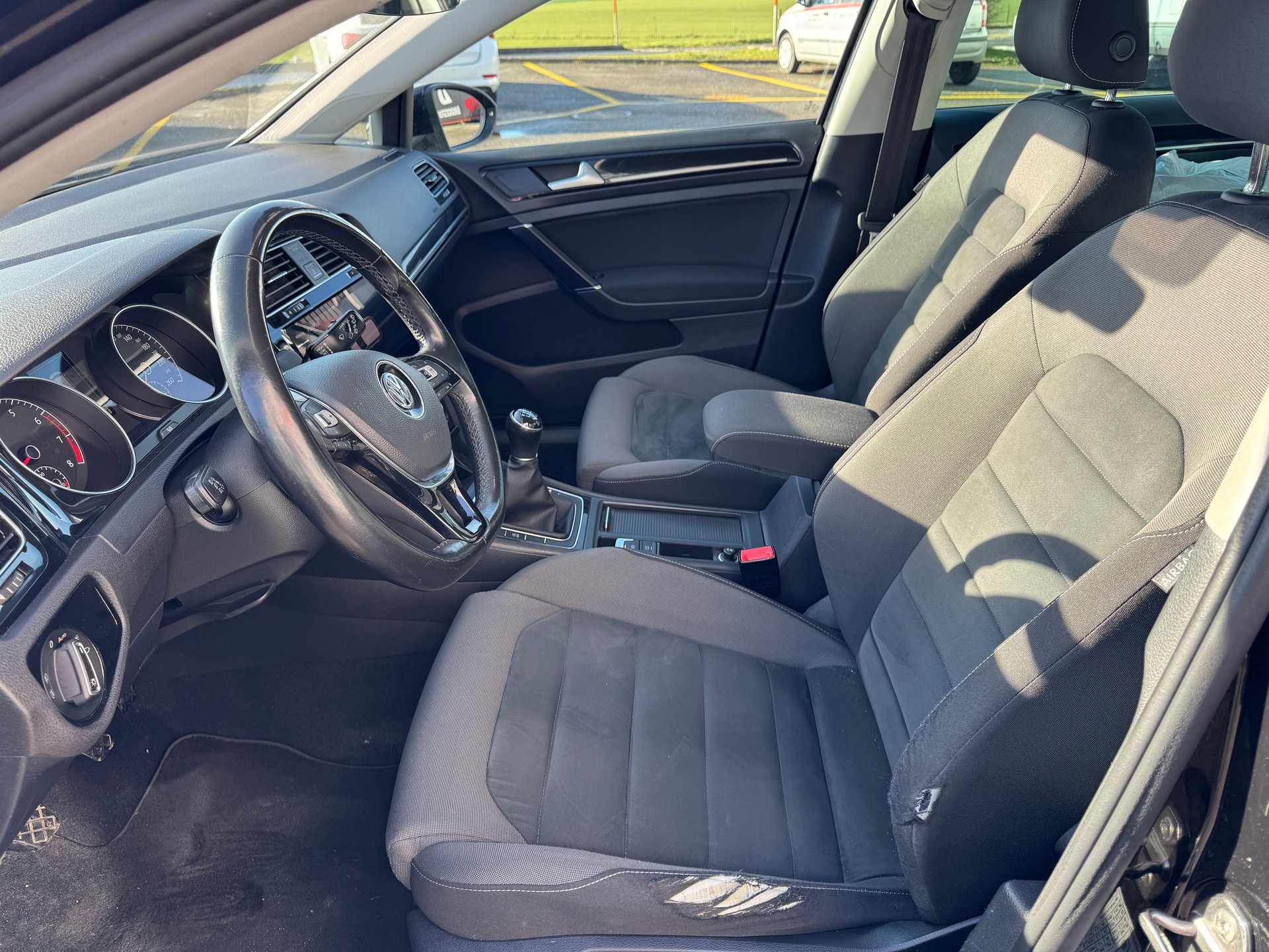 VW Golf 1.5 TSI EVO Highline - 5