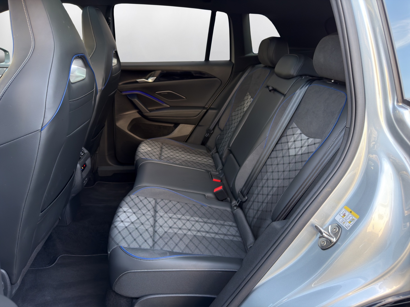 VW Tiguan 1.5 TSI evo2 mHEV R-Line DSG - 11