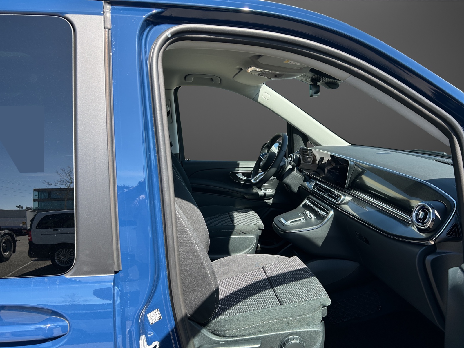 MERCEDES-BENZ V 250 d STYLE 3200mm L - 10