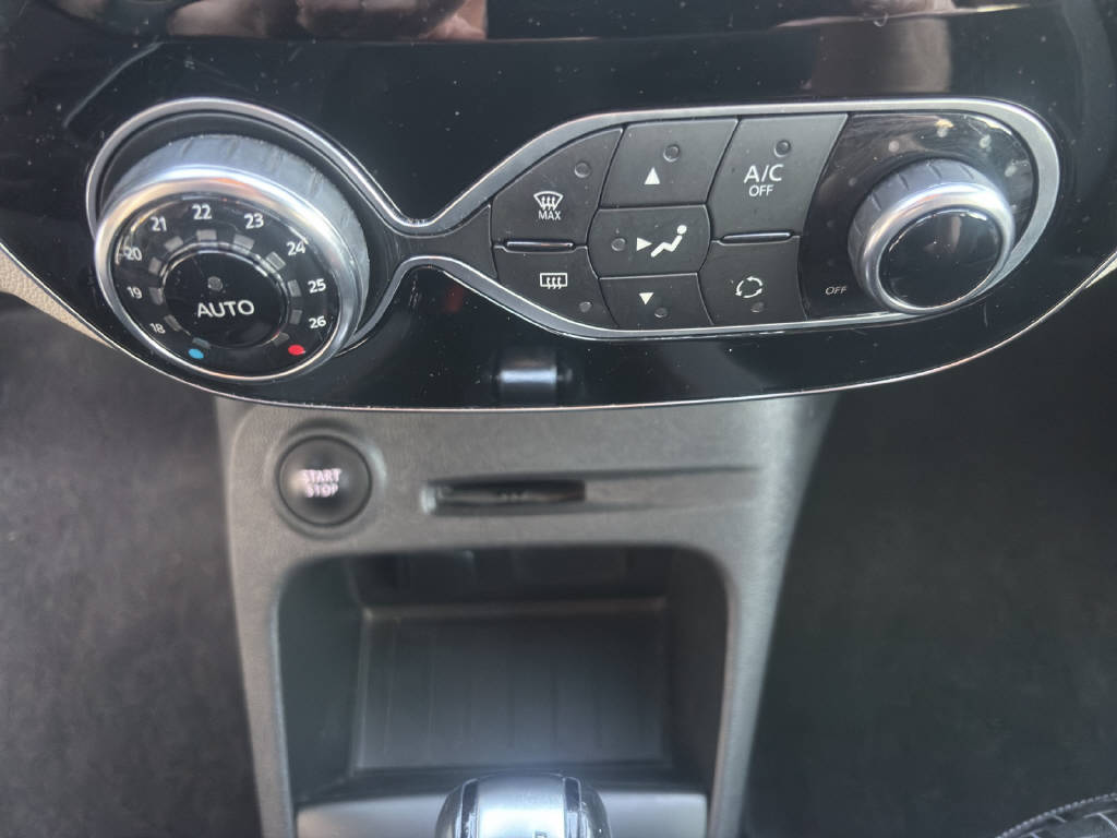 RENAULT Captur 1.2 TCe Intens EDC S/S - 13