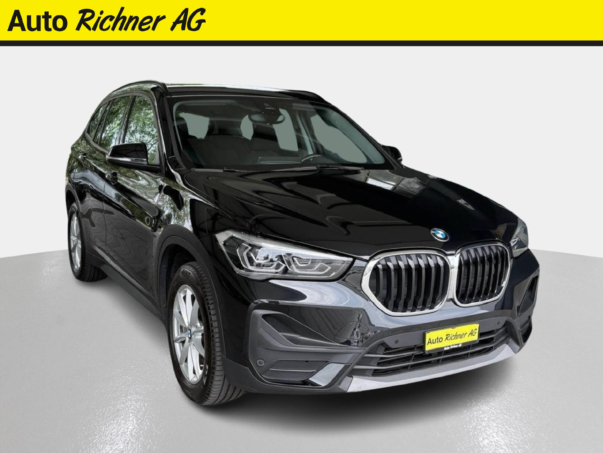 BMW X1 18d xDrive-0