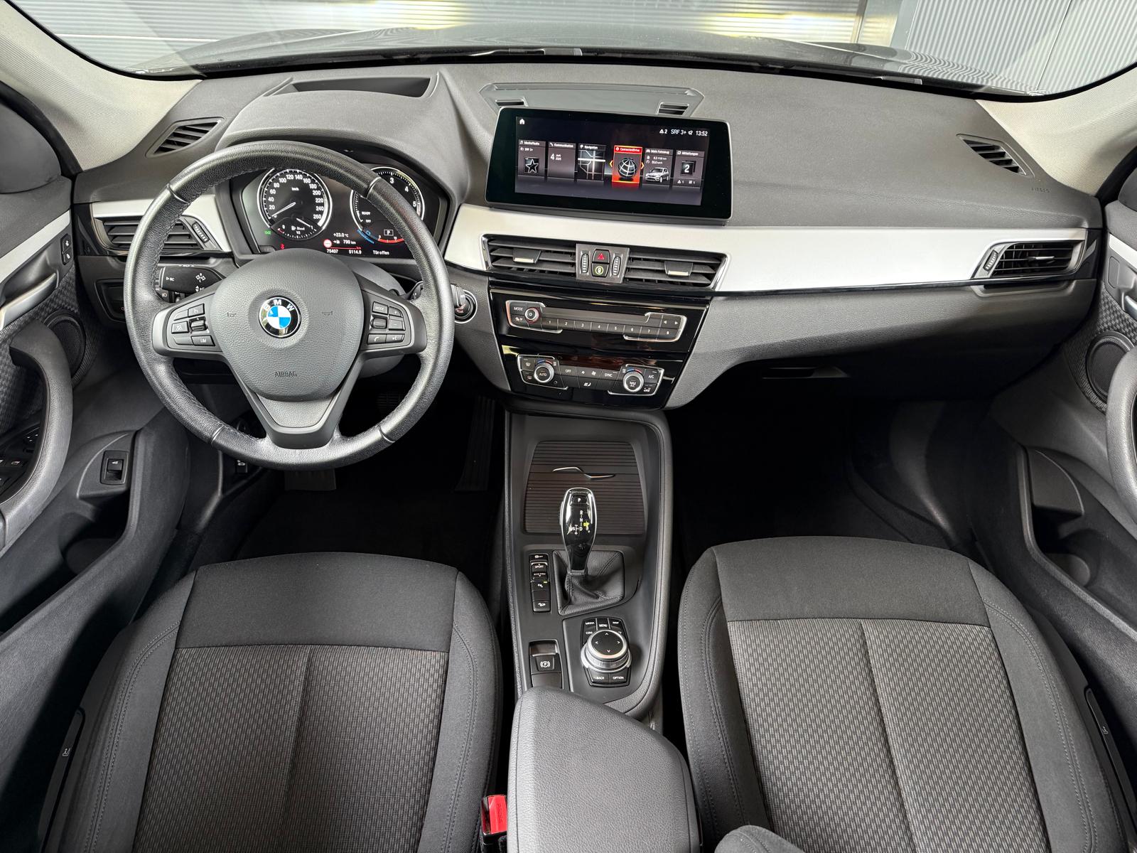 BMW X1 18d xDrive-6