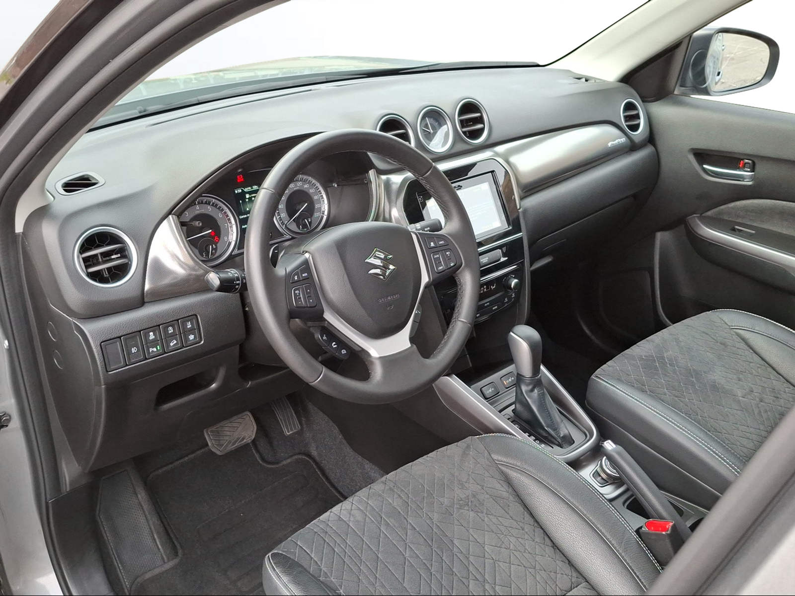 SUZUKI Vitara 1.4 Boosterjet Compact Top Automatic - 10