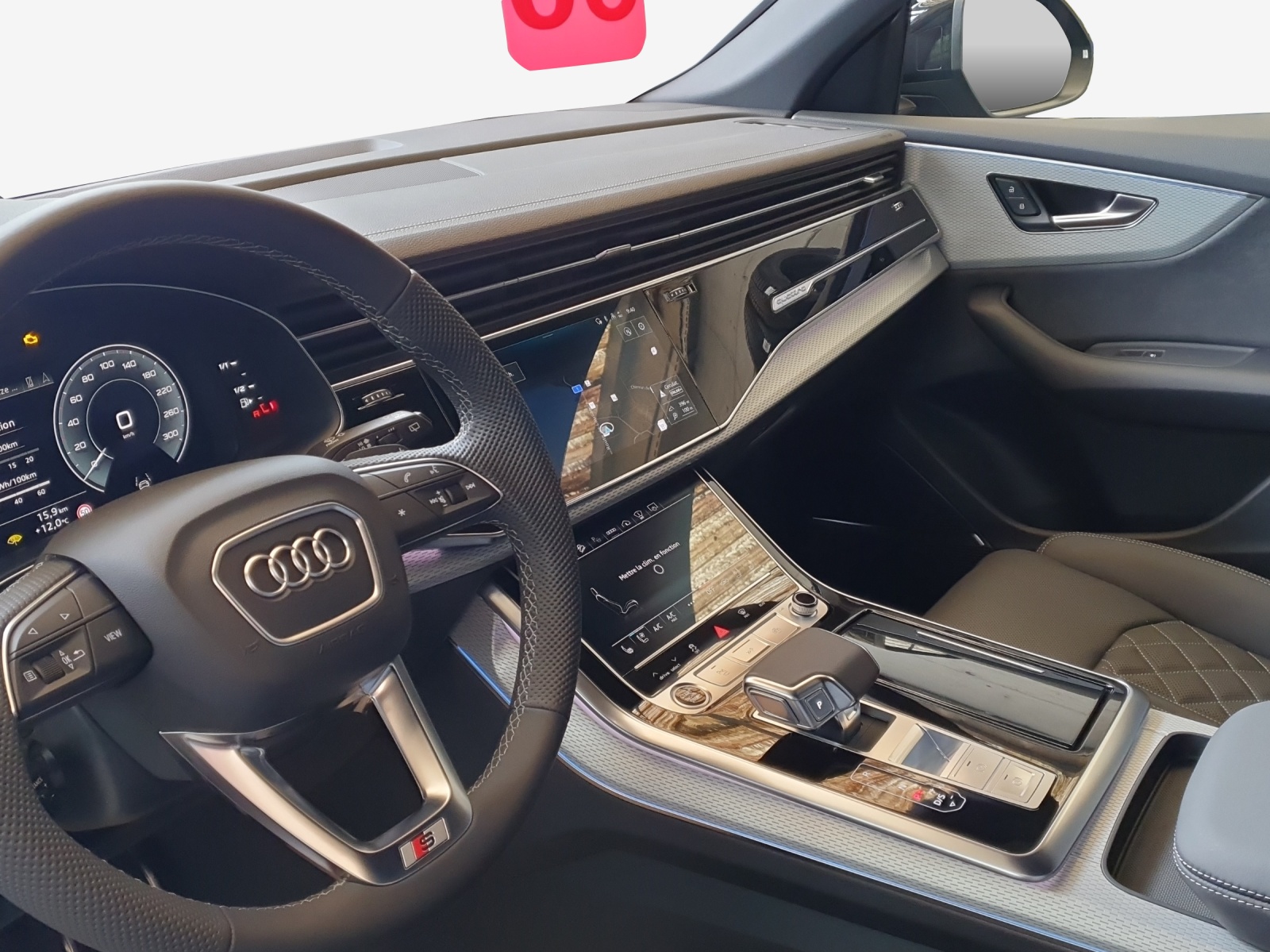 AUDI Q8 SUV TFSI e quattro 290 kW Attraction tiptronic - 16