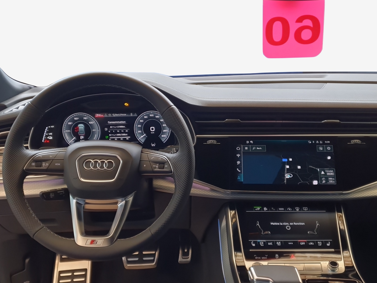 AUDI Q8 SUV TFSI e quattro 290 kW Attraction tiptronic - 9