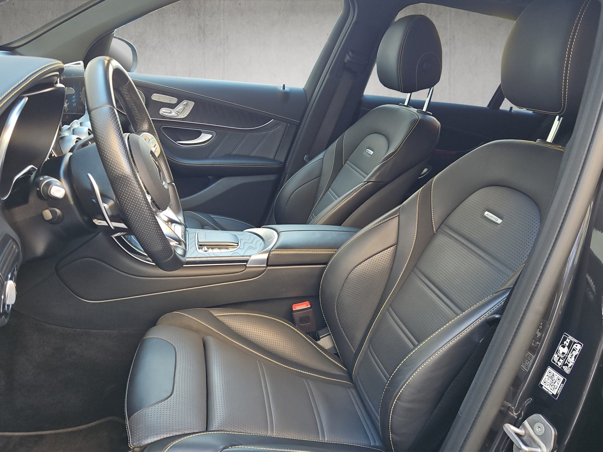MERCEDES-BENZ GLC 63 AMG 4m+ - 9
