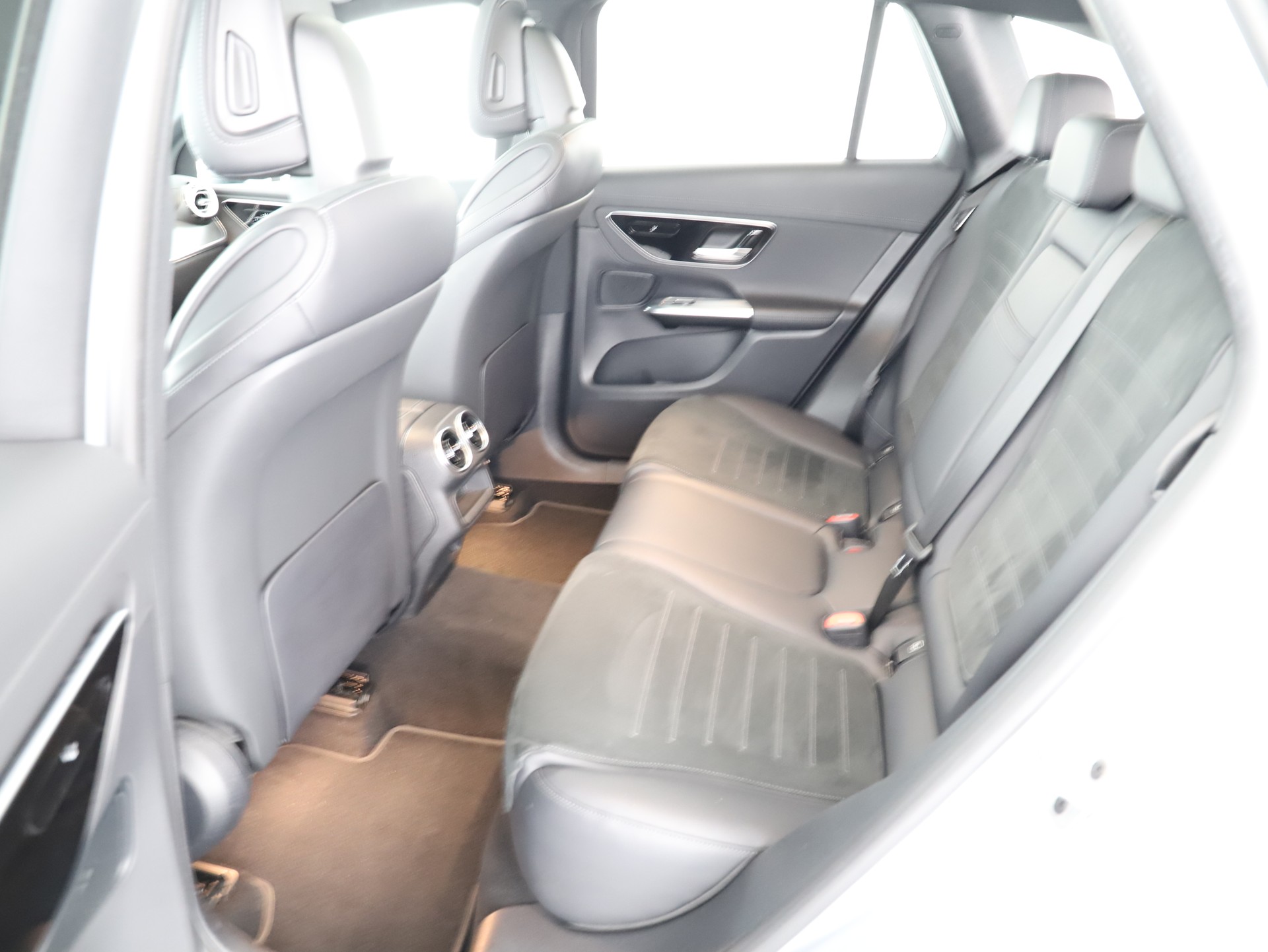 MERCEDES-BENZ GLC 220 d 4M 9G-Tronic - 12