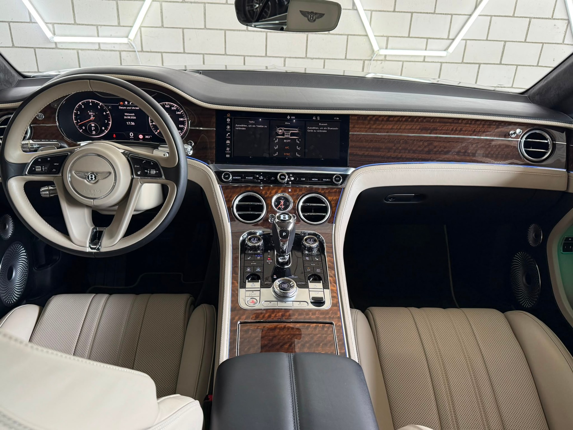BENTLEY Continental GT 6.0 W12 - 8