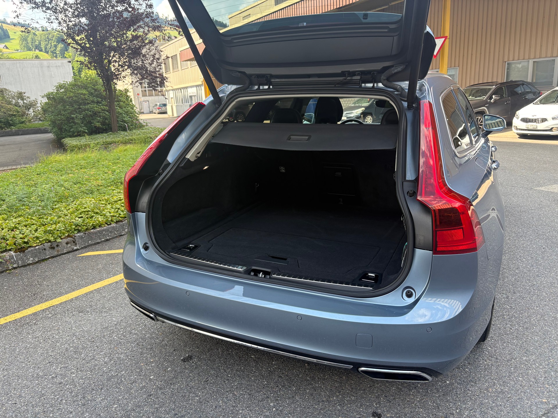 VOLVO V90 T6 AWD Inscription Geartronic - 8