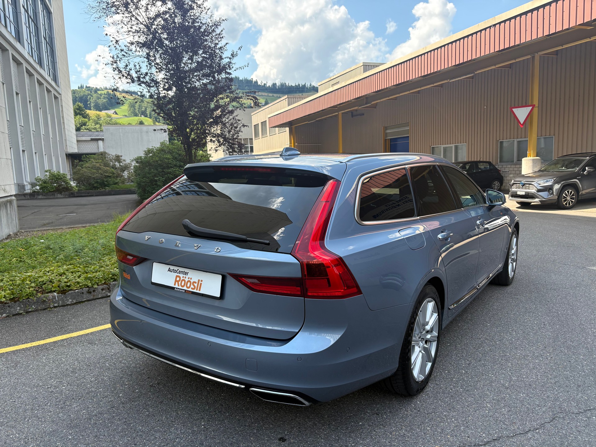 VOLVO V90 T6 AWD Inscription Geartronic - 9