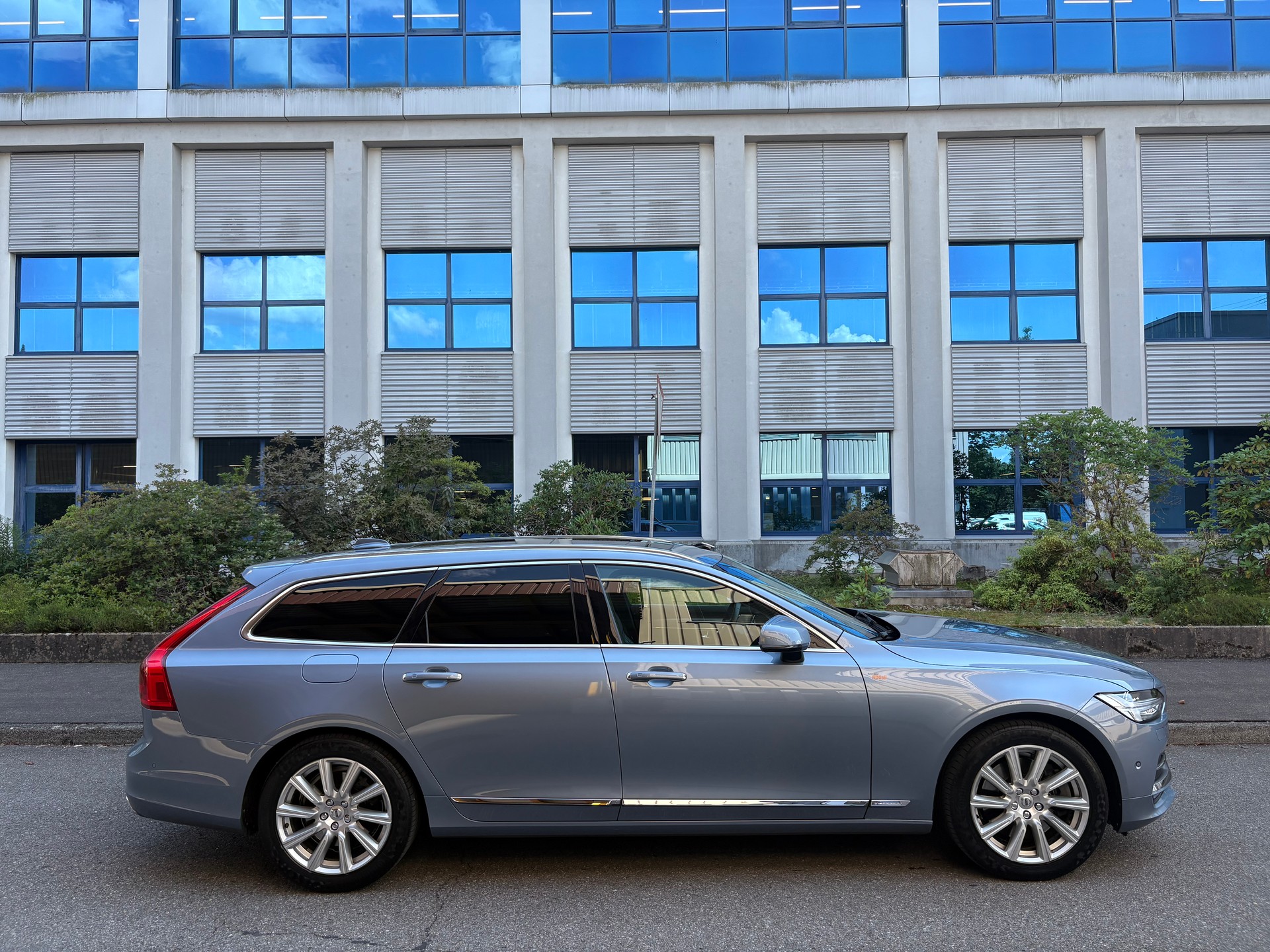 VOLVO V90 T6 AWD Inscription Geartronic - 6