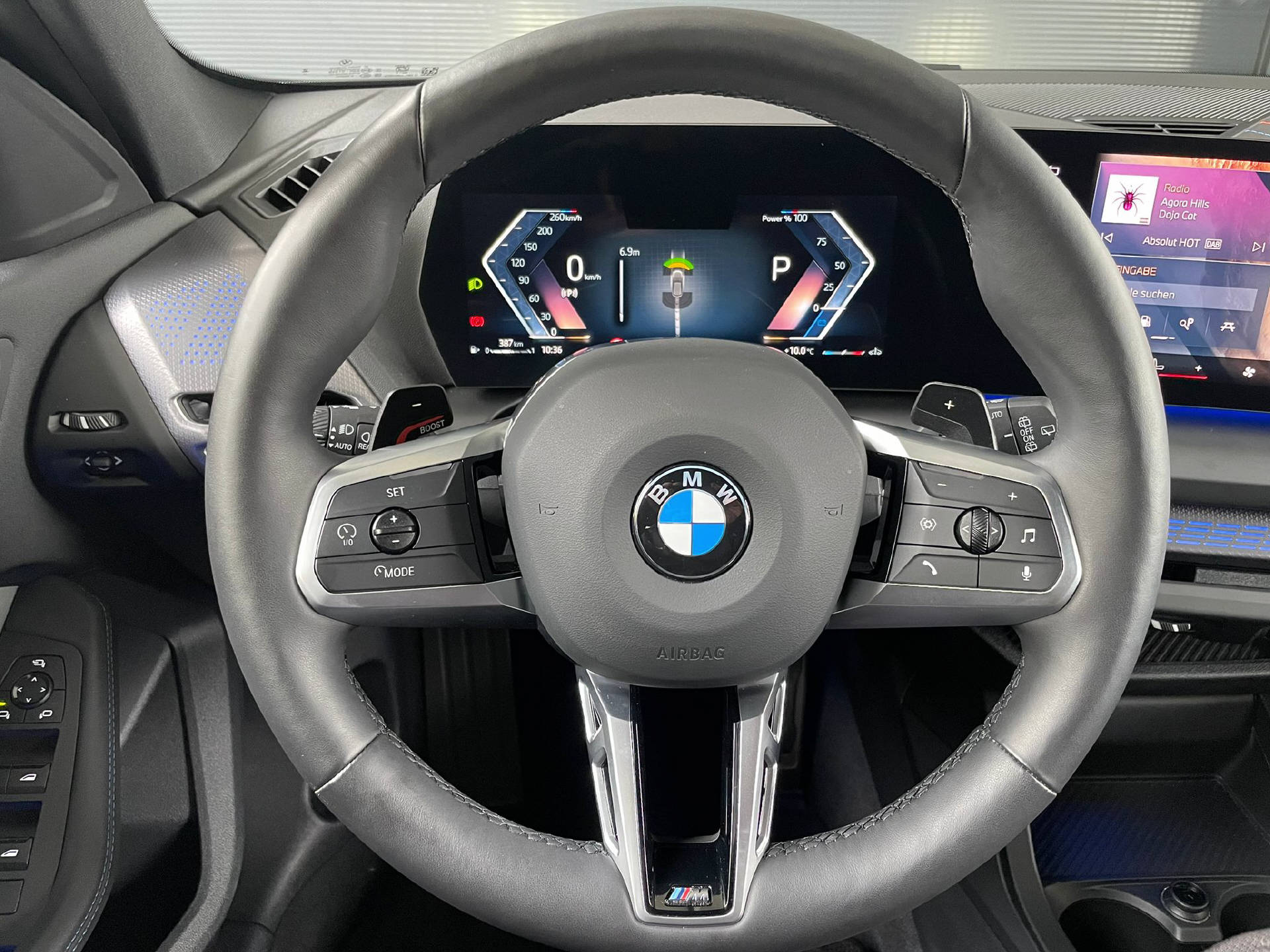BMW 120i-7