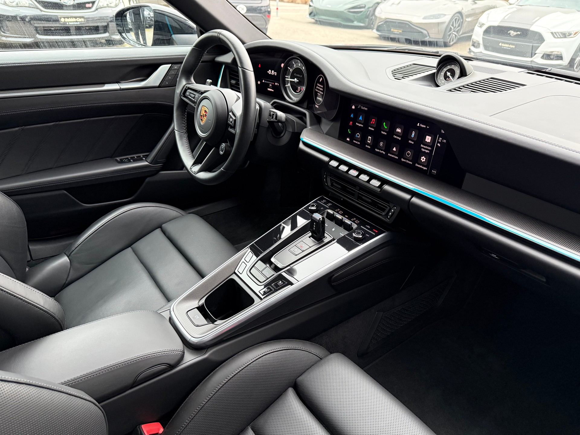 PORSCHE 911 Turbo S Cabriolet PDK - 9