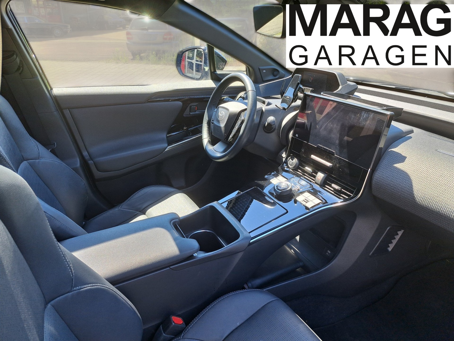 TOYOTA bZ4X Premium 71,4 kWh 4WD - 5