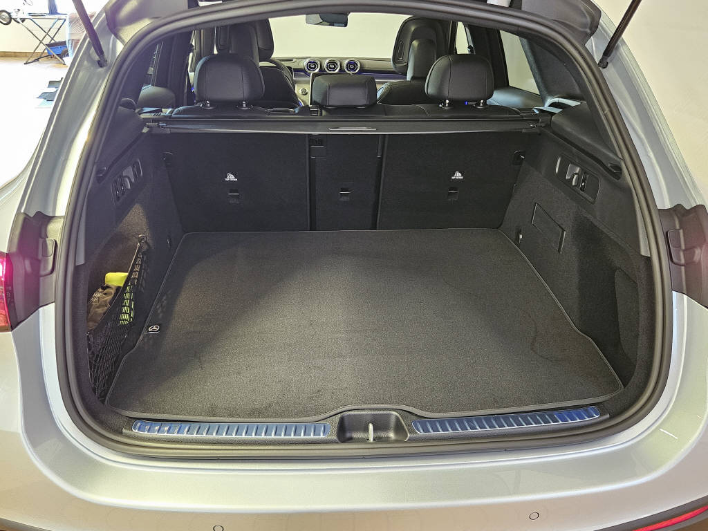 MERCEDES-BENZ GLC 220 d 4Matic AMG Line - 4