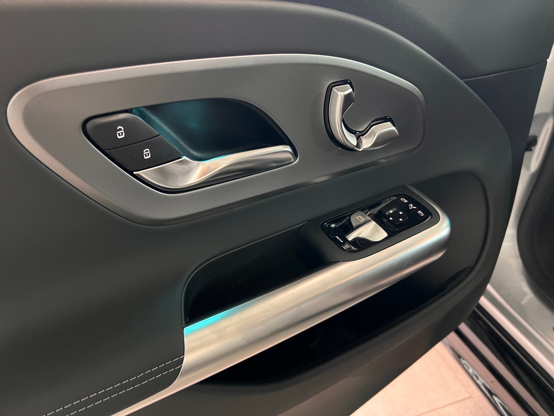 MERCEDES-BENZ CLA 350 4 Matic 85 kWh EQ - 12