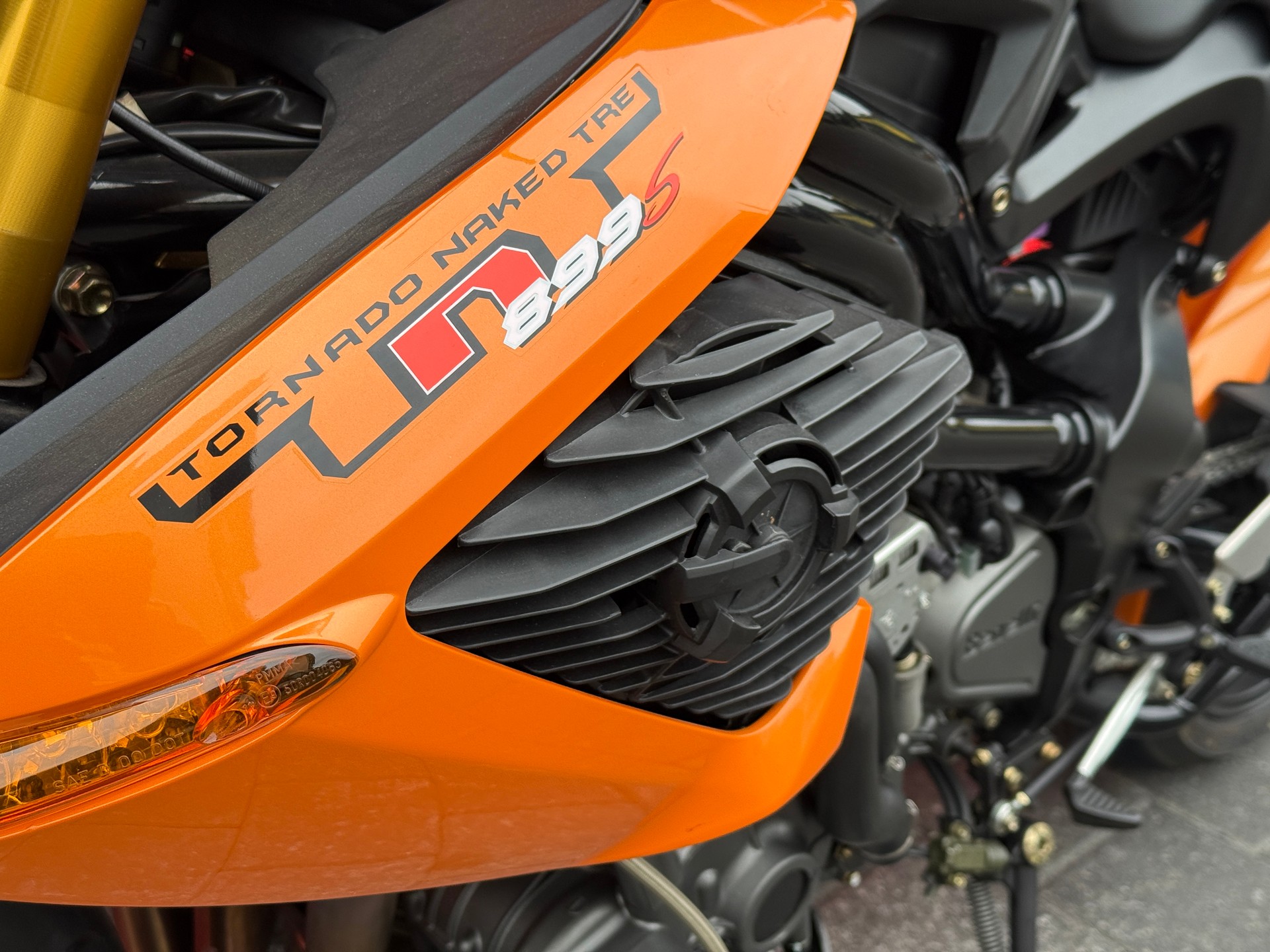 BENELLI TNT 899 Sport - 7
