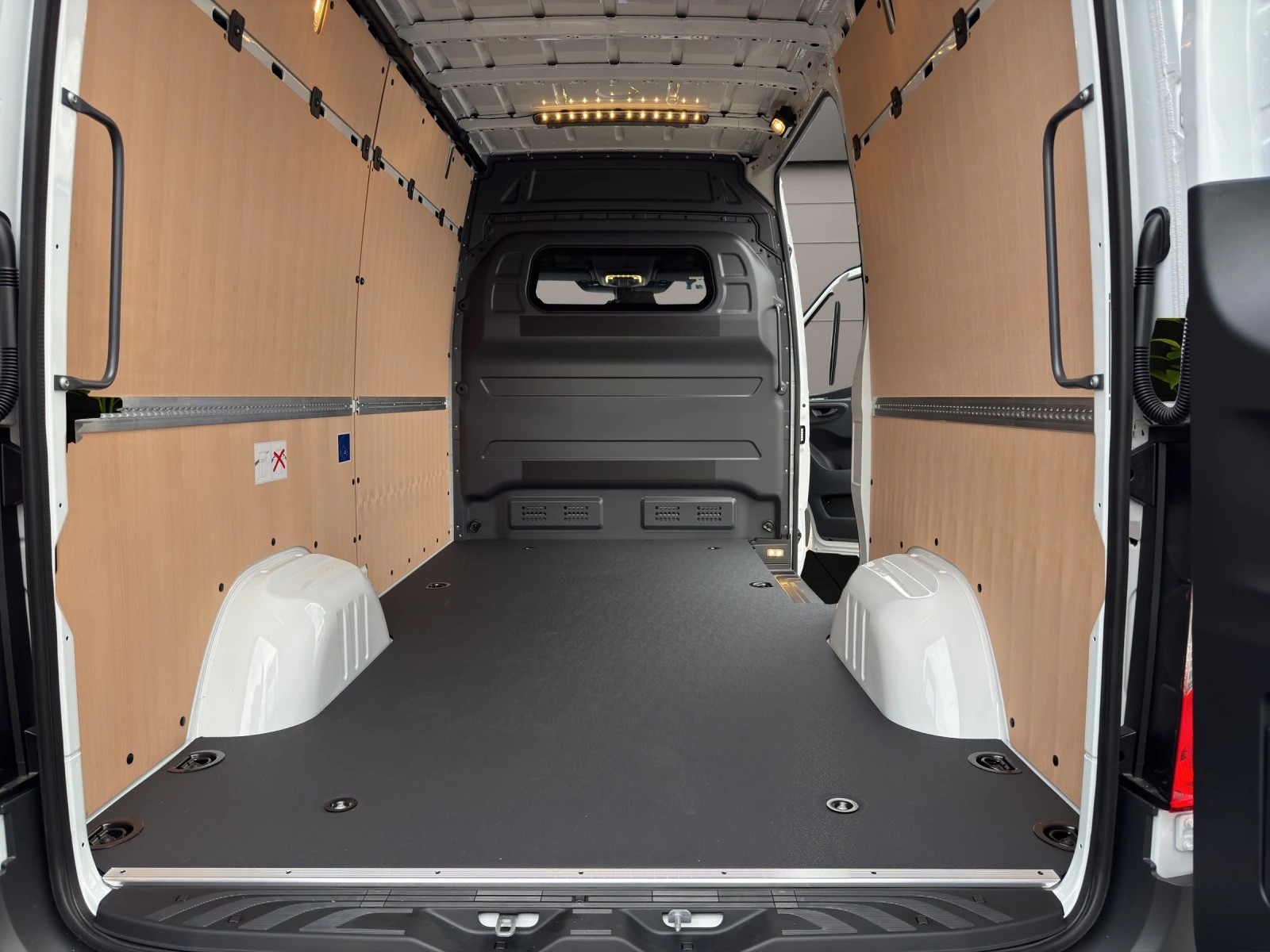 MERCEDES-BENZ Esprinter 320 KA 3665mm worker - 9