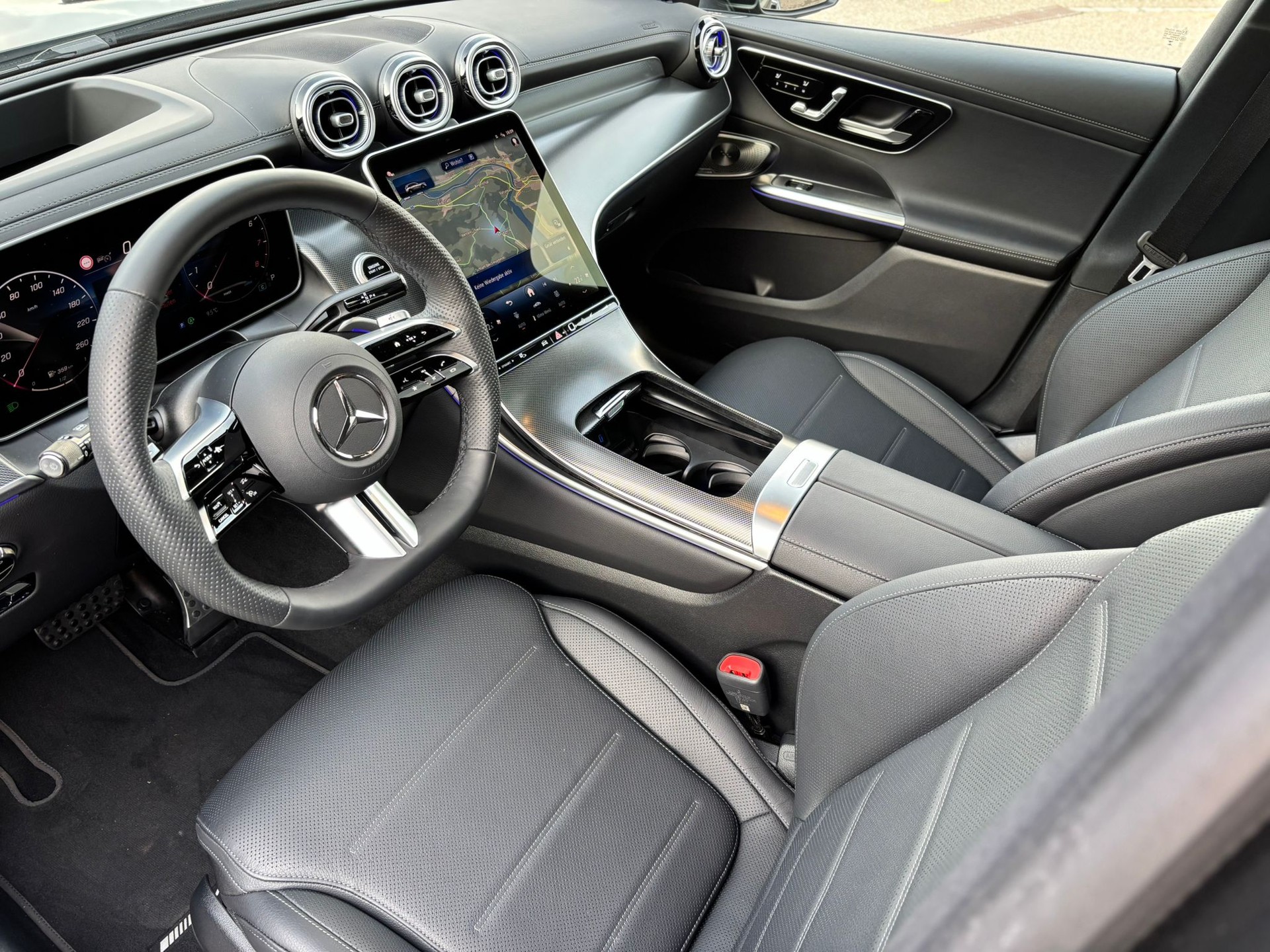 MERCEDES-BENZ GLC 300 AMG-Line 4Matic - 7