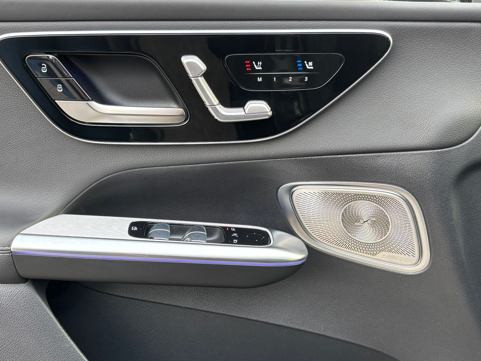 MERCEDES-BENZ GLC 300 AMG-Line 4Matic - 13