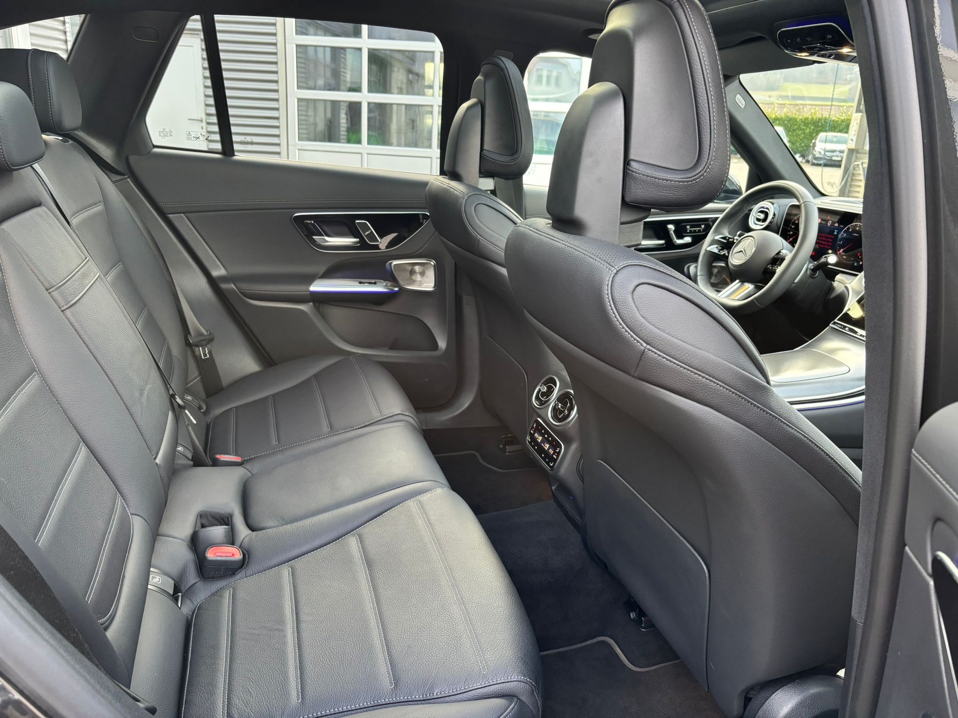 MERCEDES-BENZ GLC 300 AMG-Line 4Matic - 10