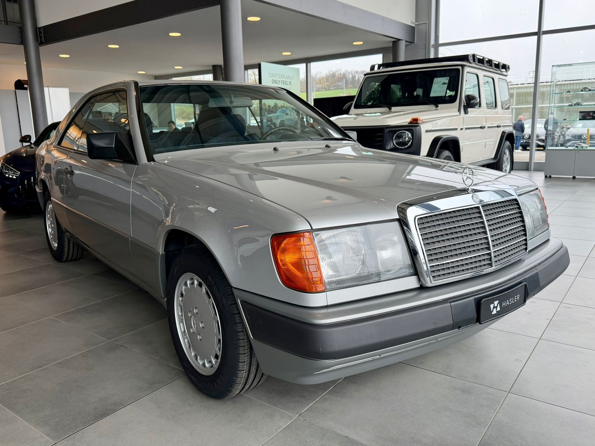 MERCEDES-BENZ 230