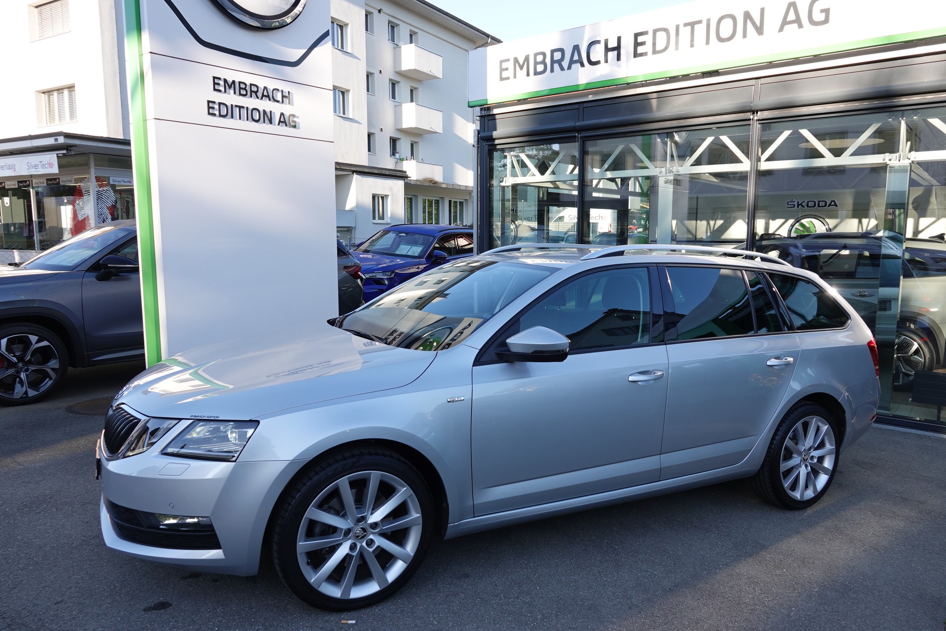 SKODA Octavia Combi 2.0 TSI Soleil 4x4 DSG