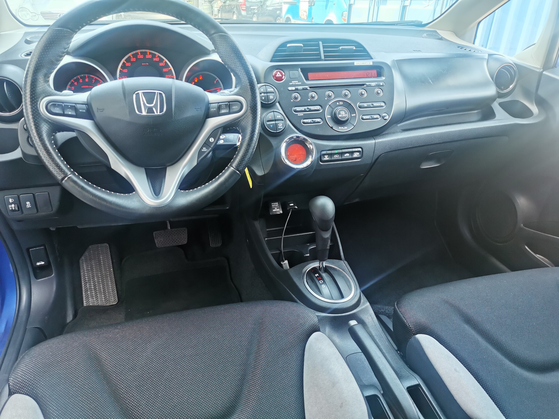 HONDA Jazz 1.4i Si CVT - 11