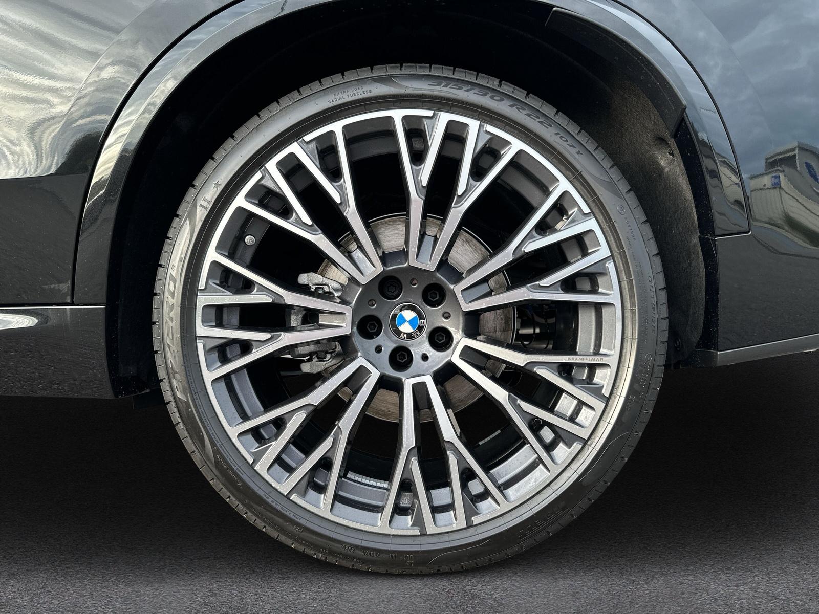 BMW X5 30d xDrive M Sport (CH) AHK 3.5T ** 7 Places ** - 9