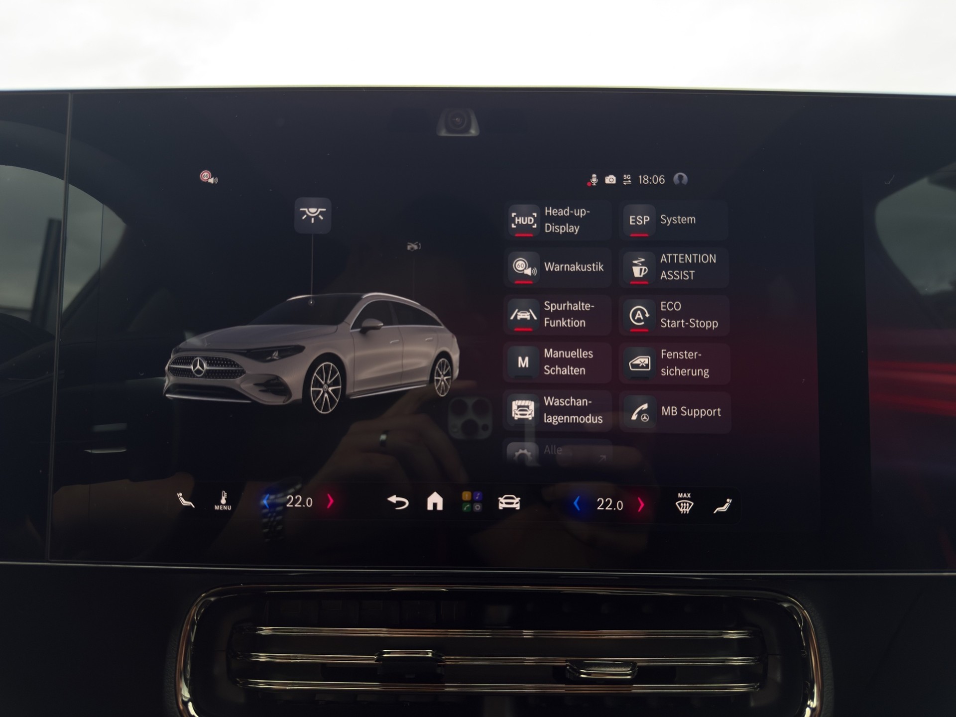 MERCEDES-BENZ CLA 220 Shooting Brake - 24