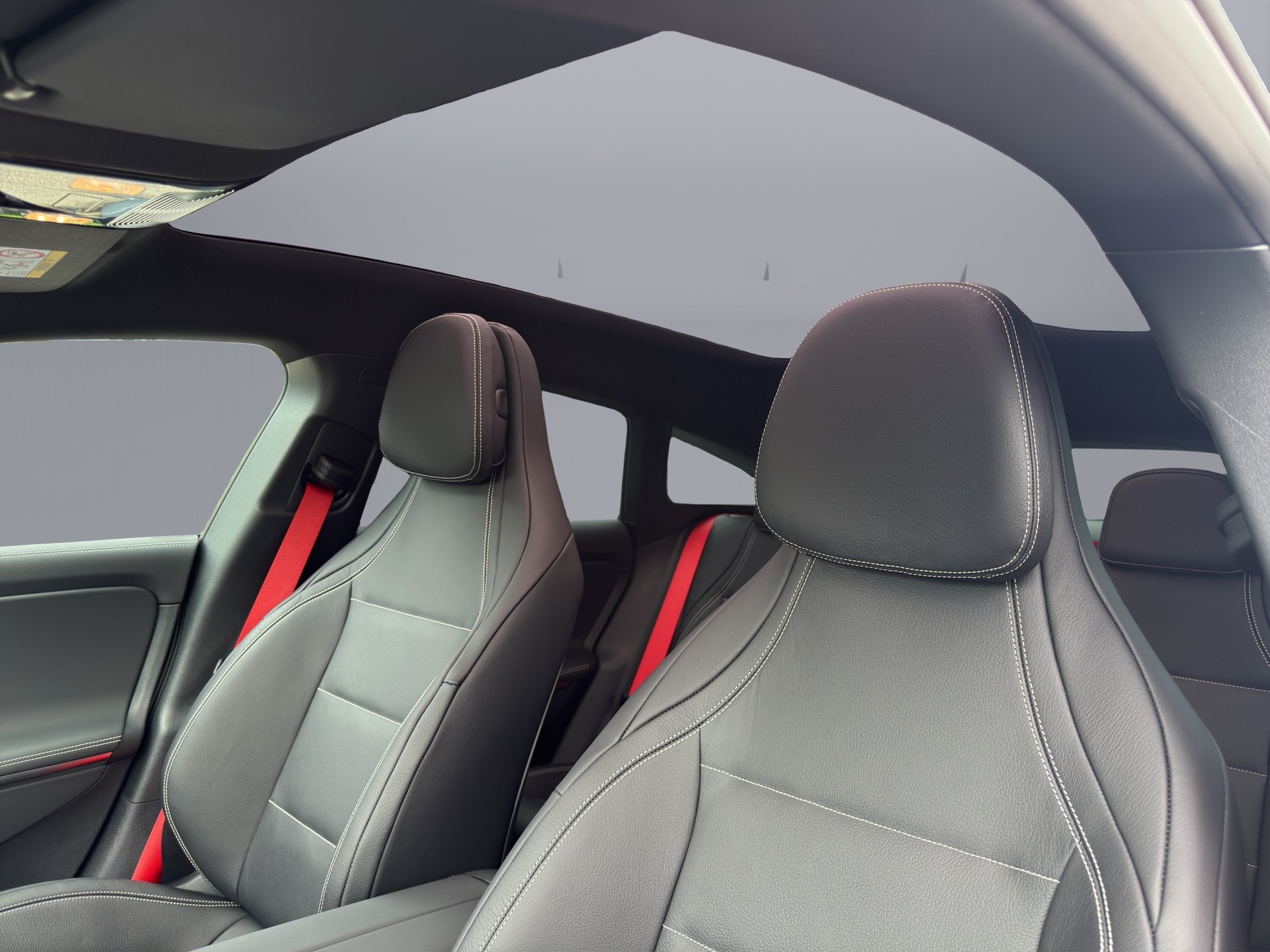 MERCEDES-BENZ CLA 220 Shooting Brake - 21