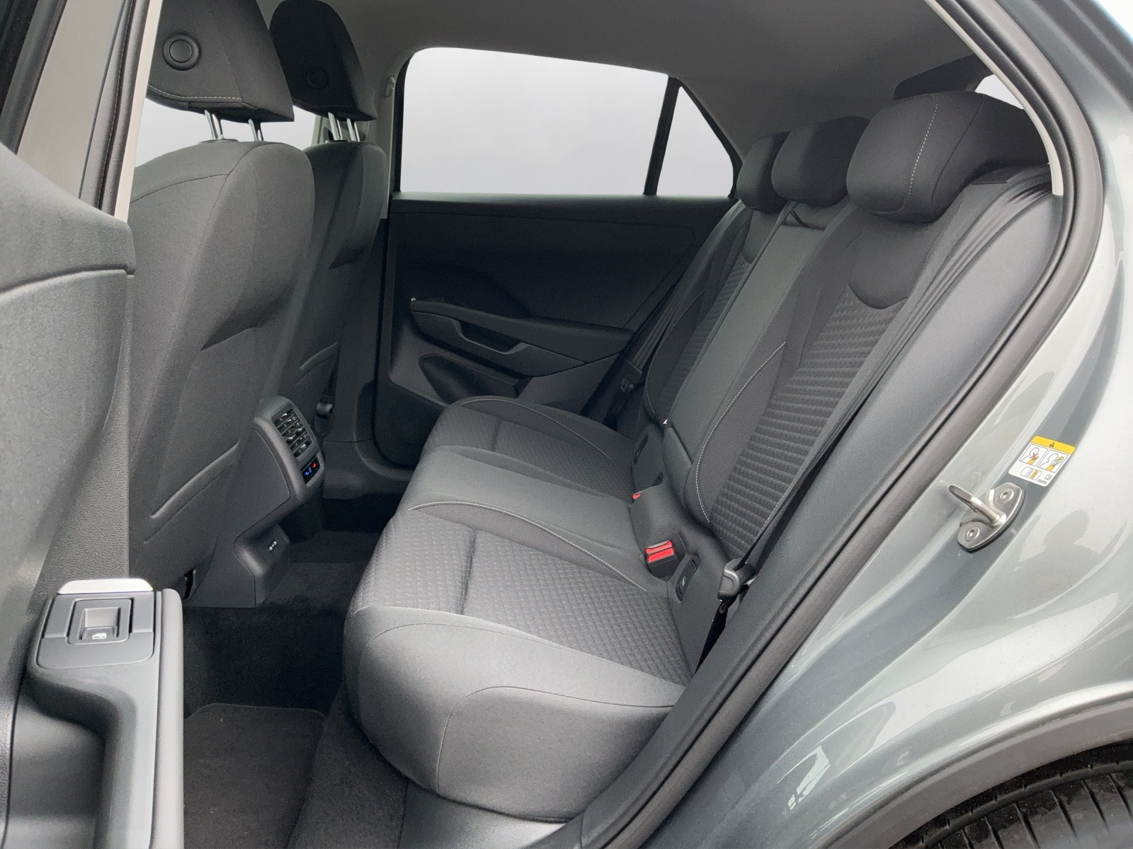 VW T-Roc 1.5 eTSI mHEV Life DSG - 11