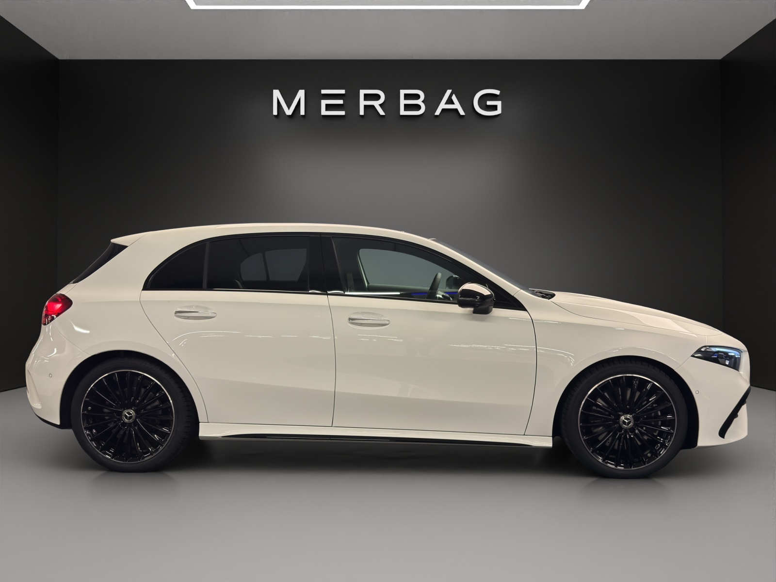 MERCEDES-BENZ A 250 e EQ Star 8G-DCT - 8